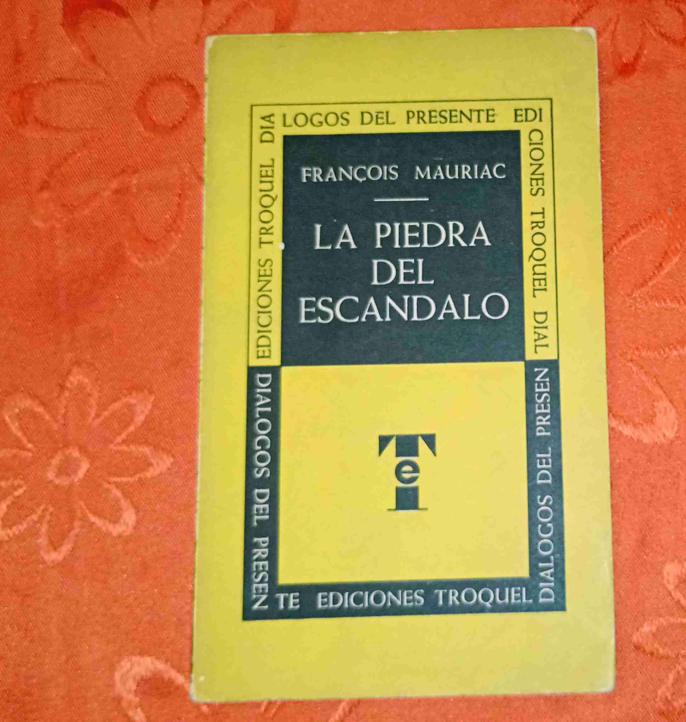 Libro 'La Piedra del Escándalo' - miniatura 1