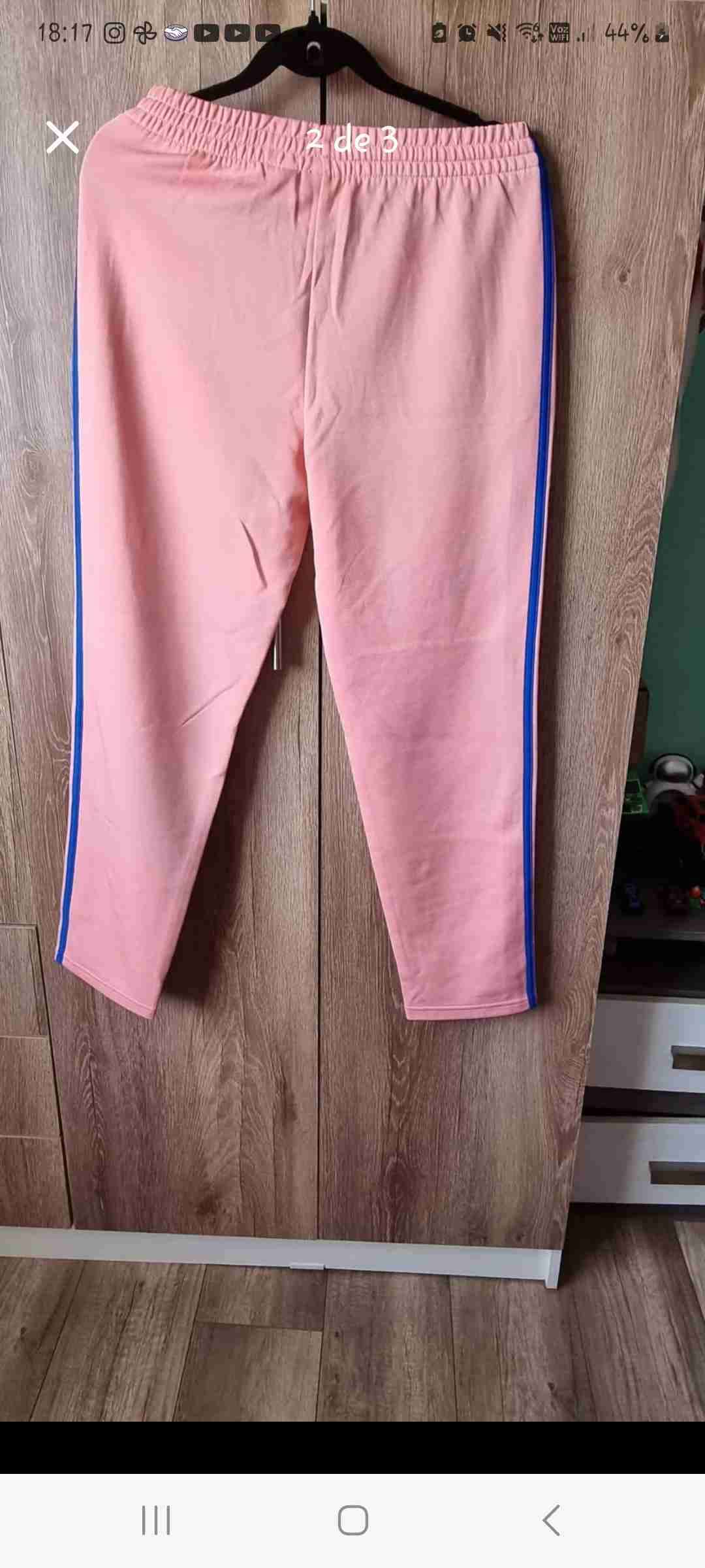 Pantalones deportivos rosados adidas - miniatura 2