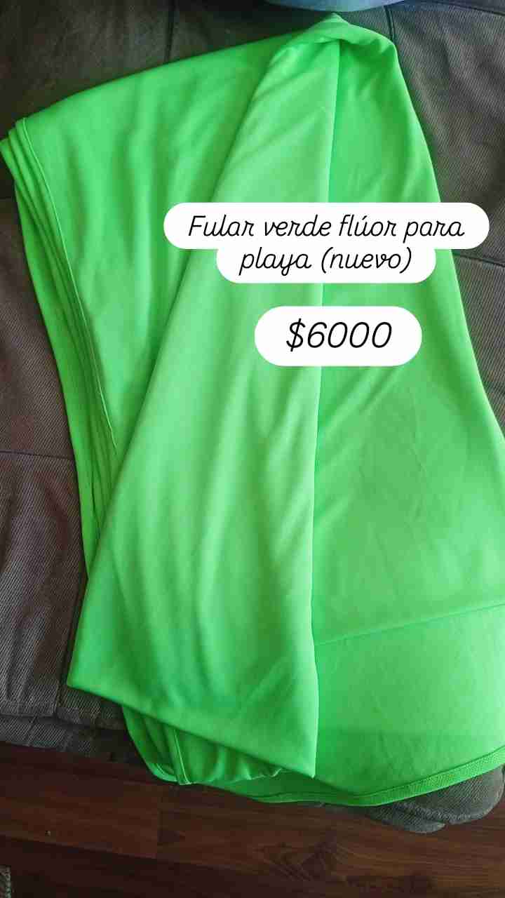 Fular verde flúor playa