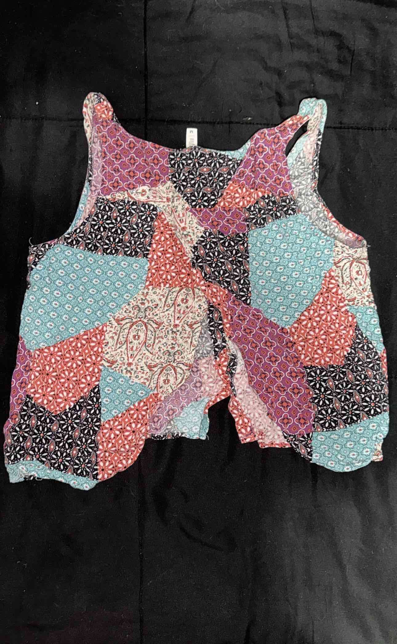 Vestido negro con estampado animal - miniatura 4