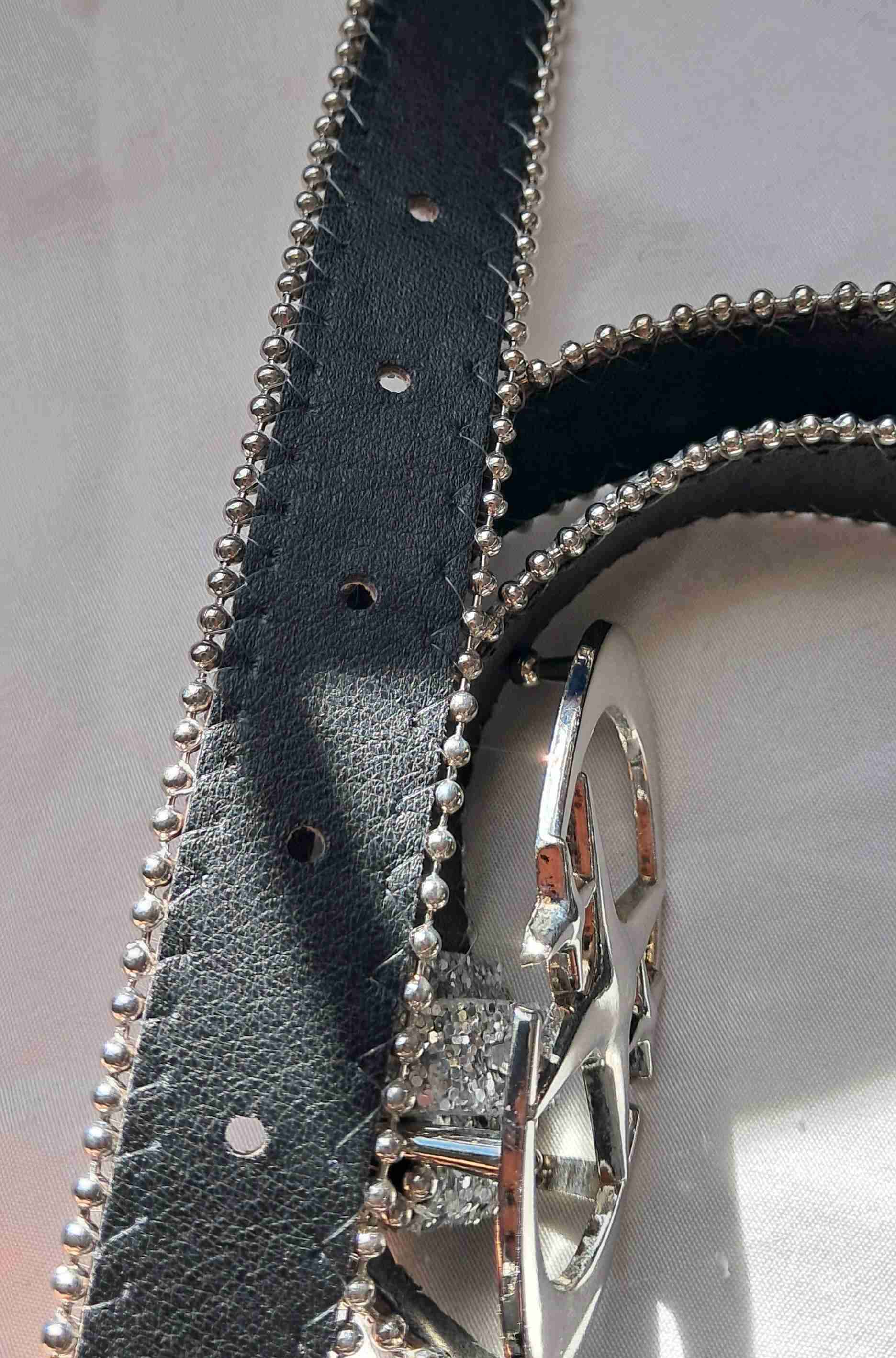 Cinturón con brillos - miniatura 2