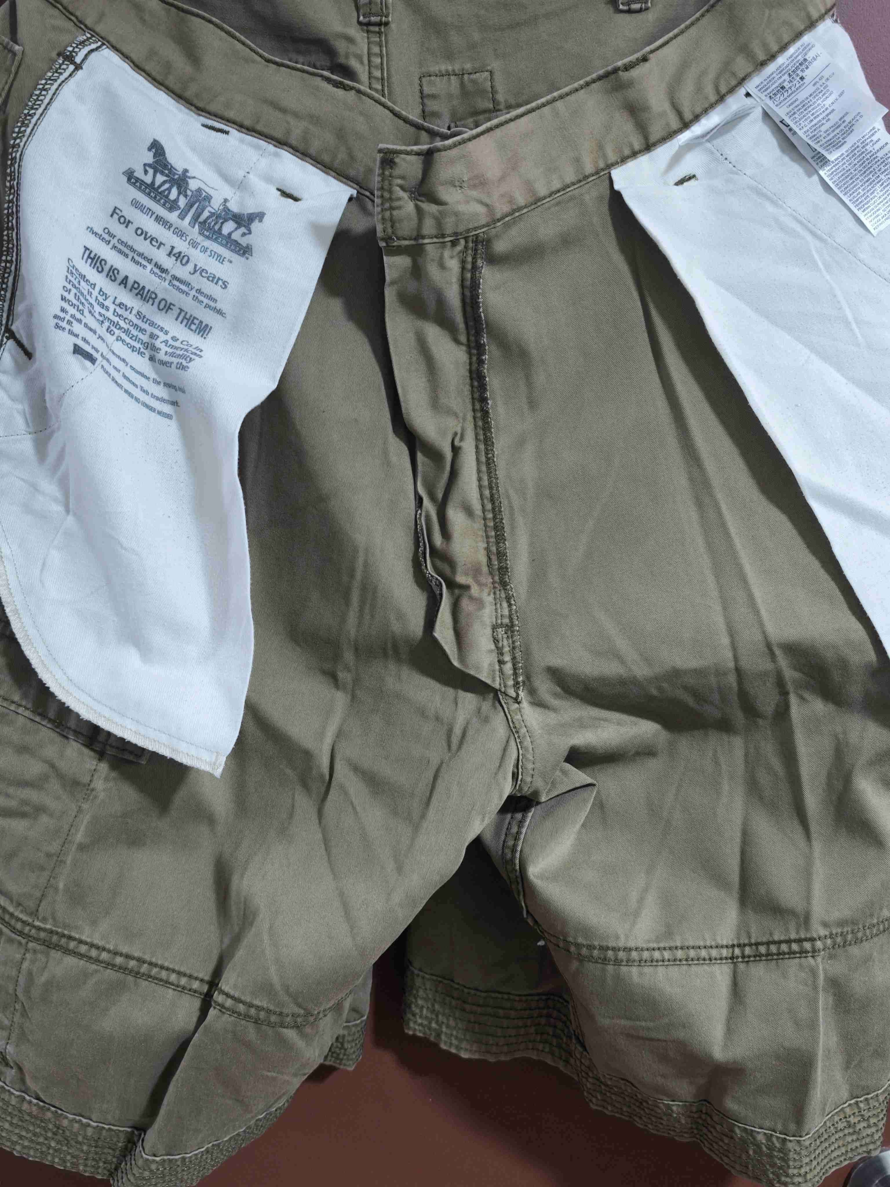 Bermudas cargo color caqui - miniatura 3