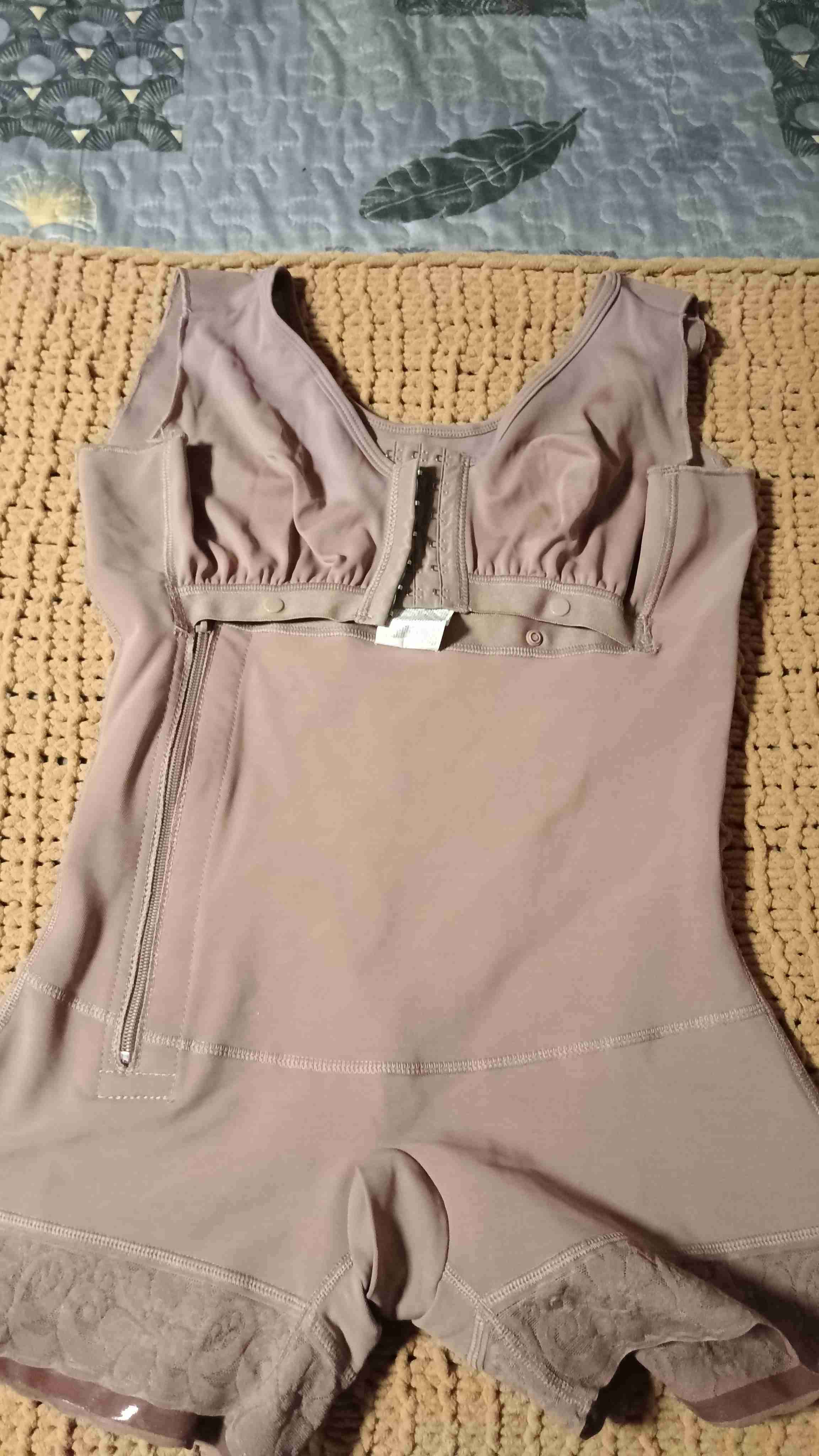 Faja modeladora color beige - miniatura 1