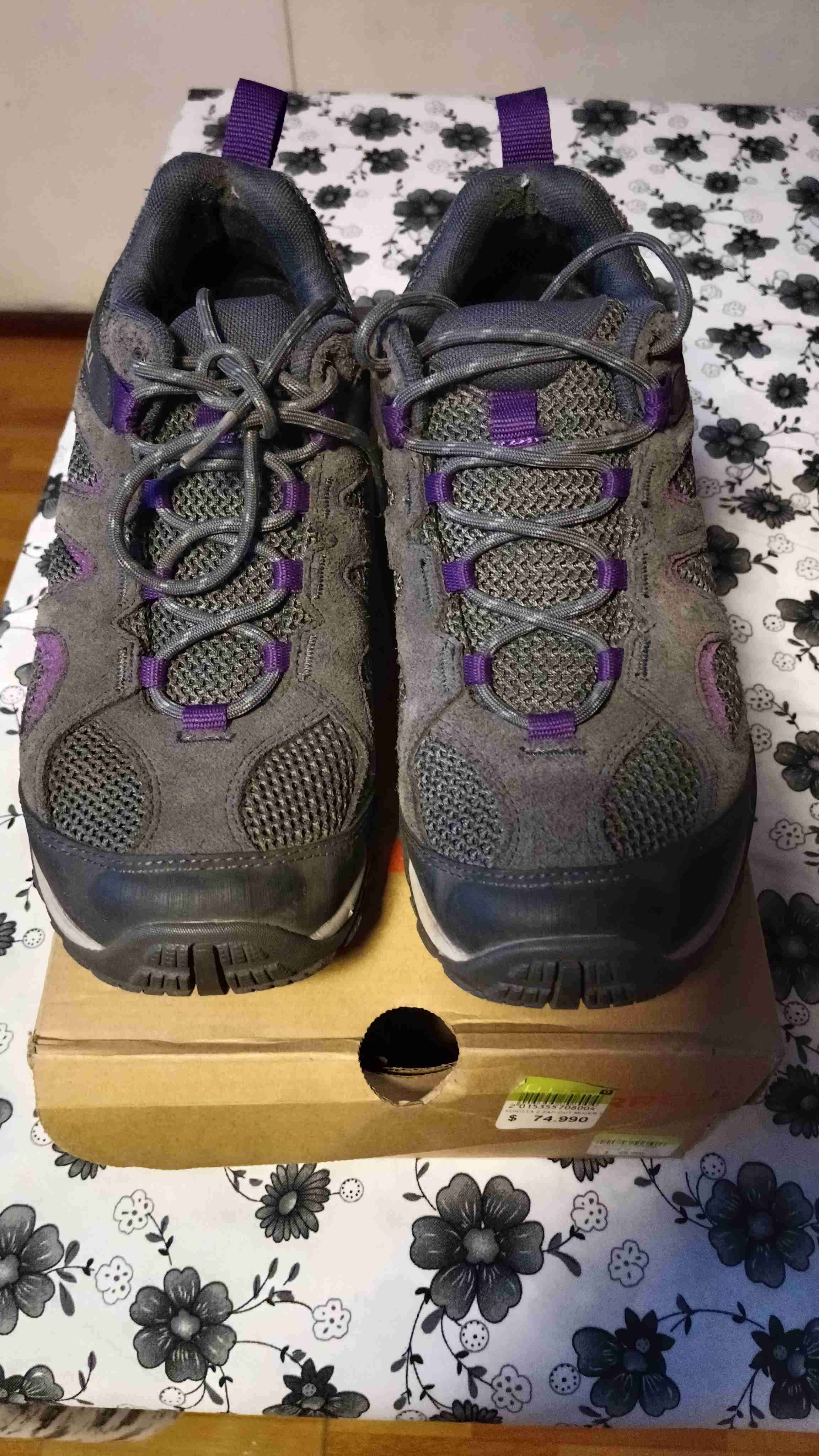 Zapatillas outdoor gris y morado MERREL - miniatura 1