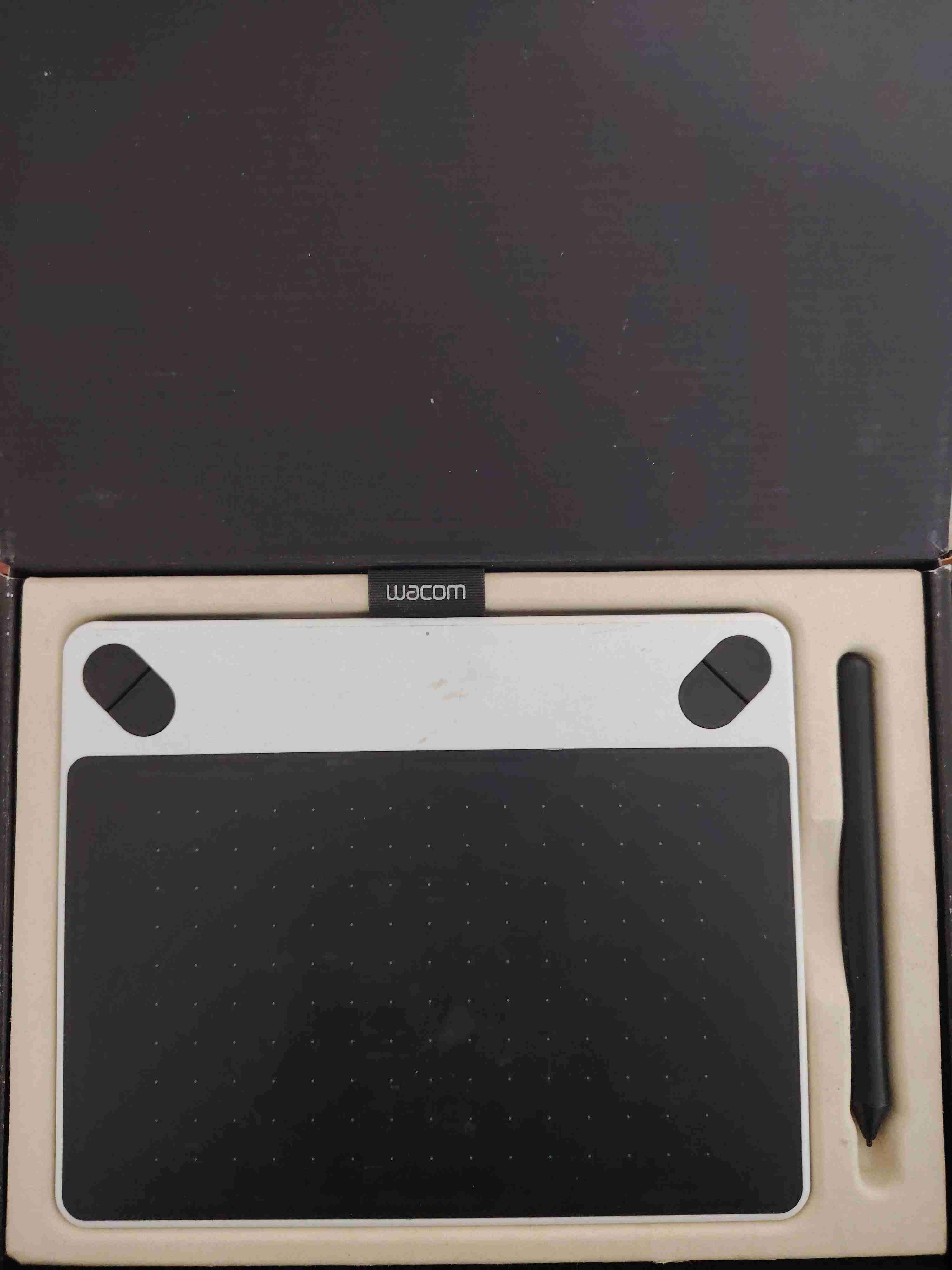 Tableta gráfica Wacom Intuos - miniatura 2