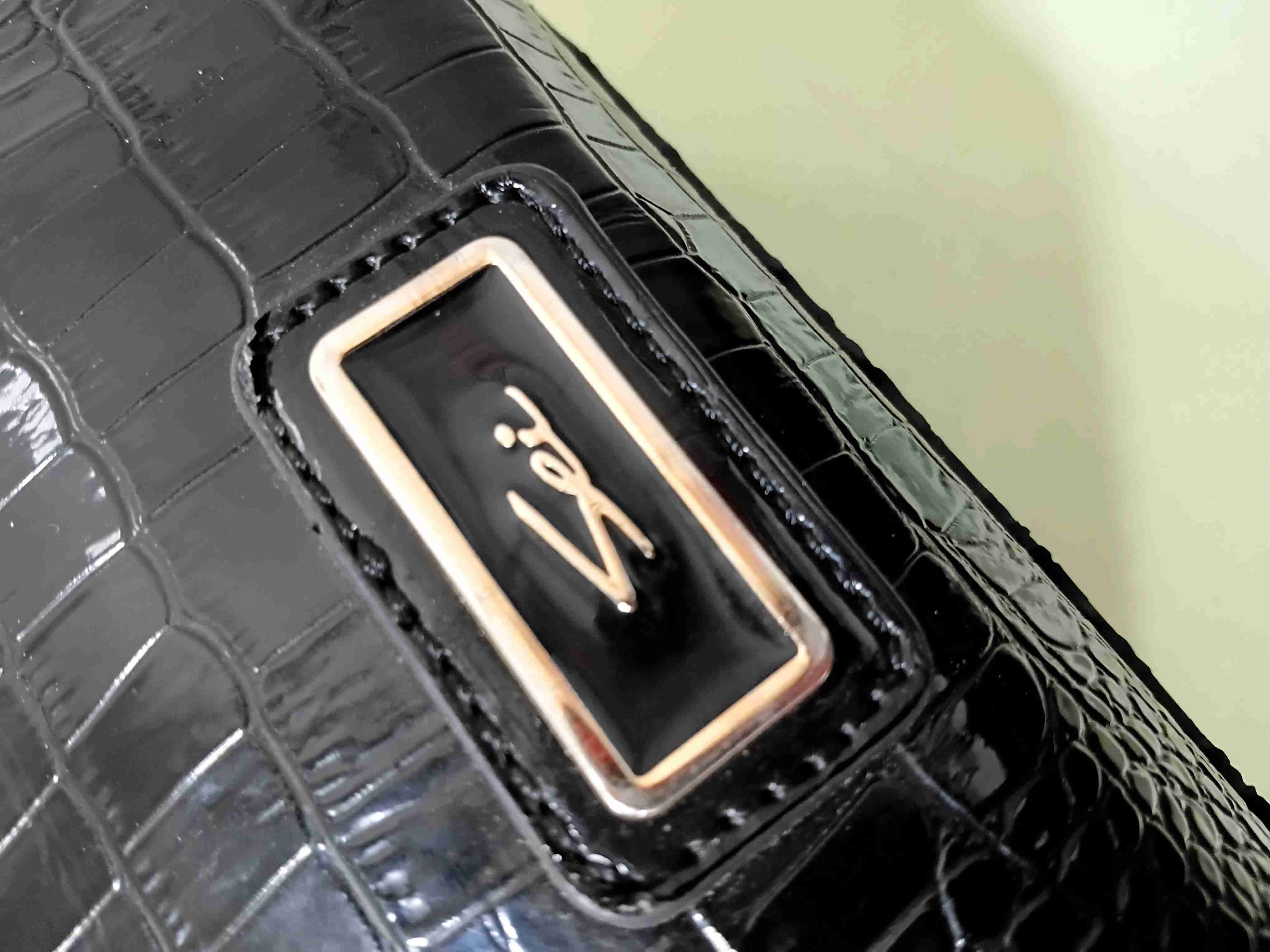 Cartera negra marca Sei - miniatura 4