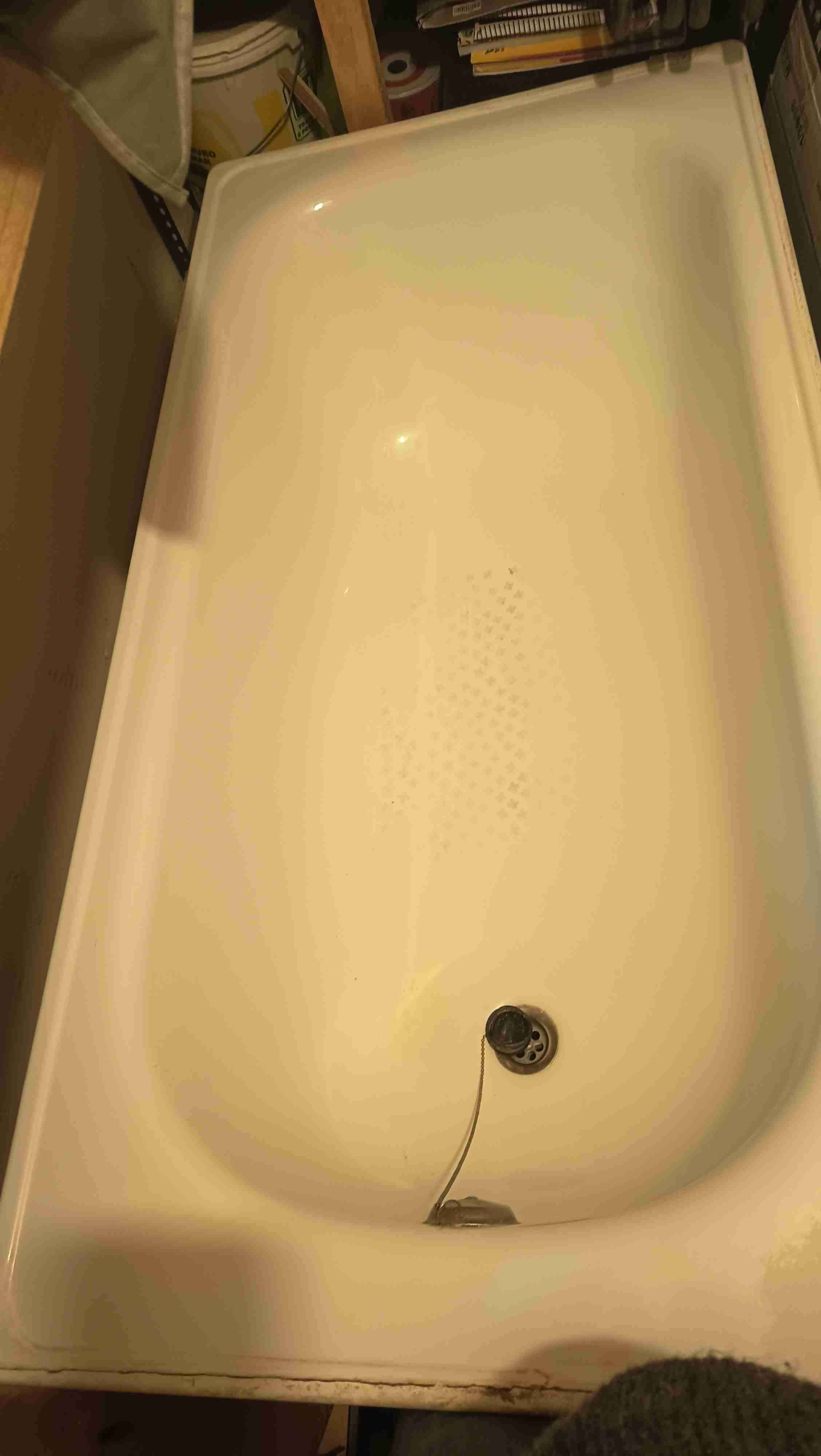 Tina de baño blanca usada - miniatura 2