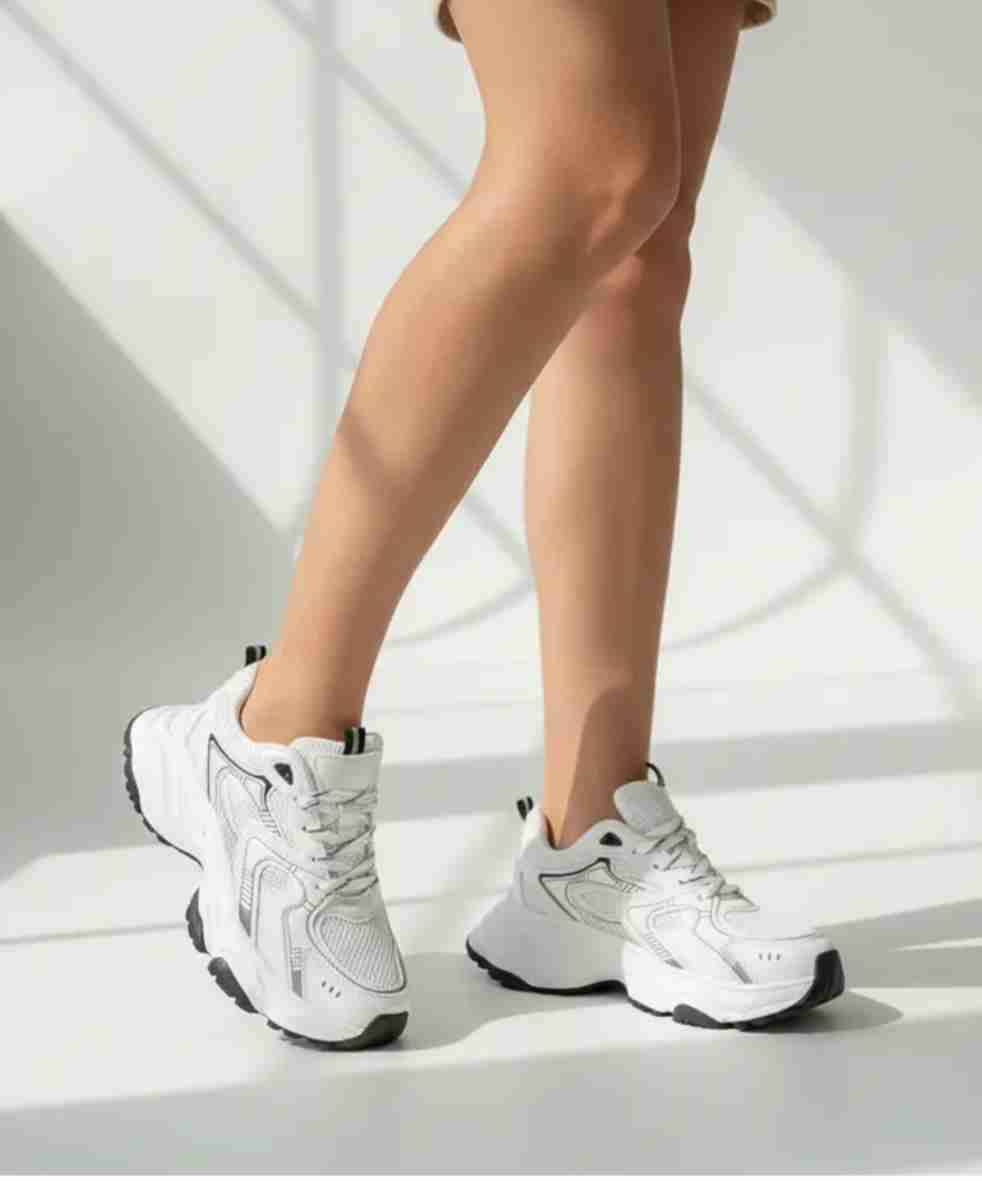 Zapatillas deportivas blancas - miniatura 5