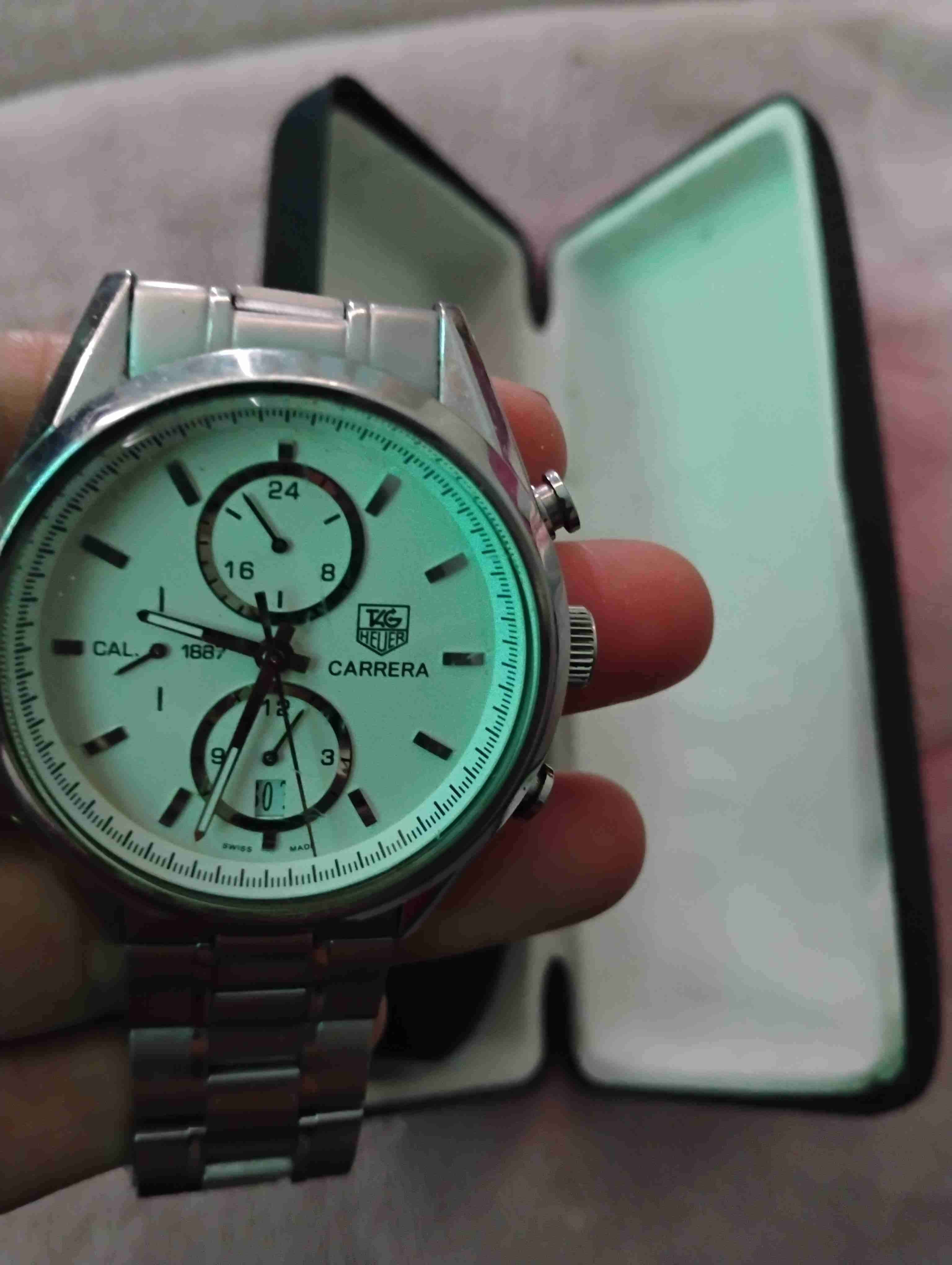 Reloj fino de pulsera plateado - miniatura 2