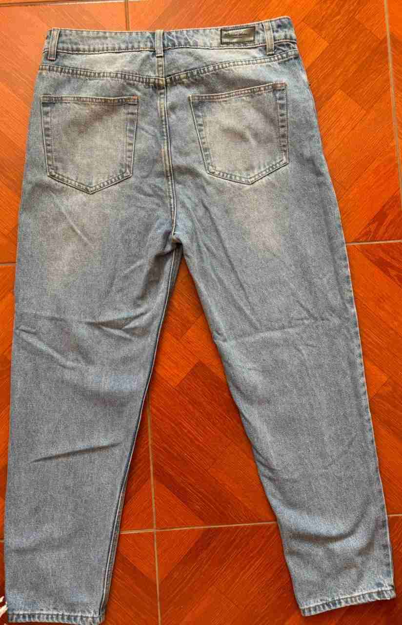 Jeans desgastados de hombre - miniatura 2