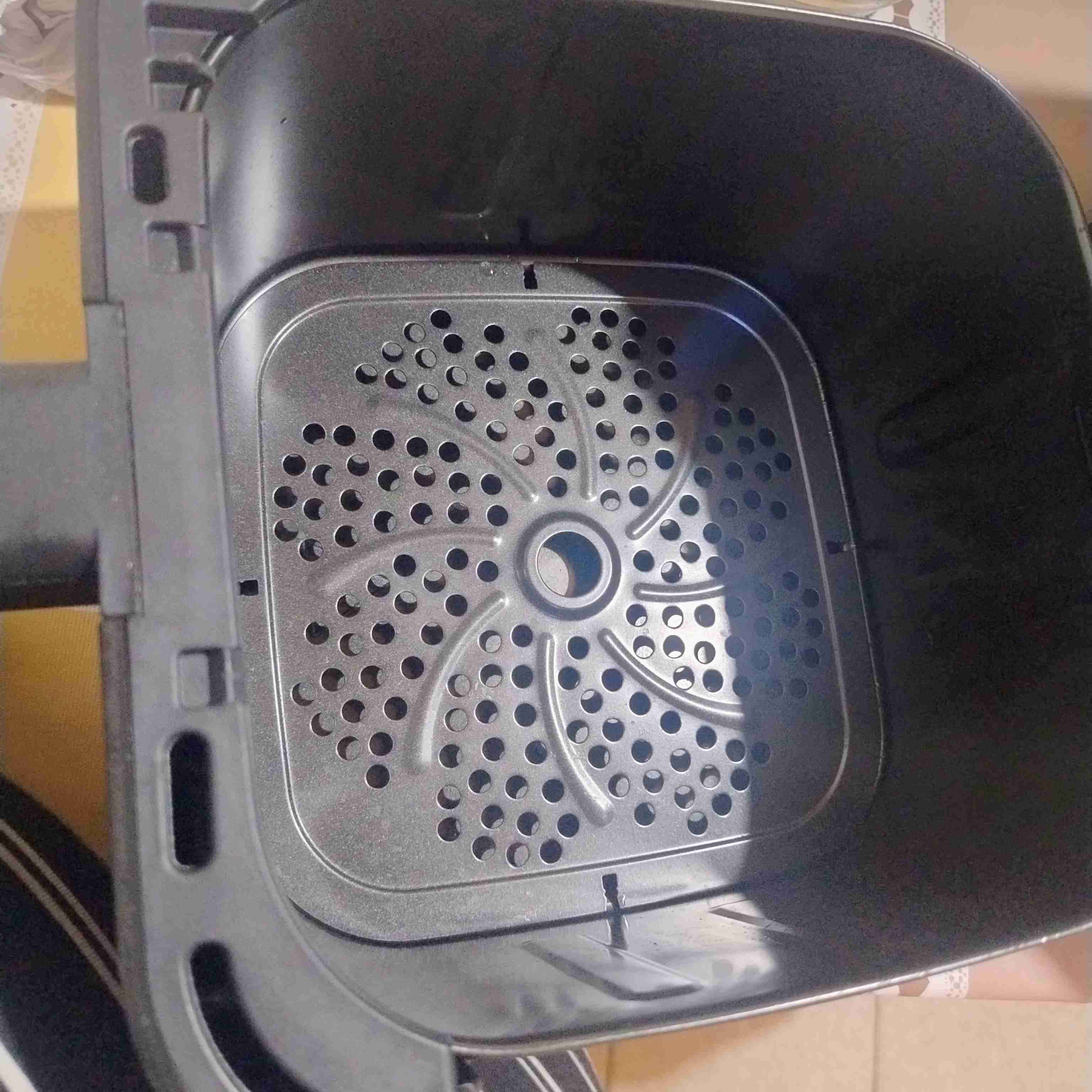 Freidora de aire AOC negra - miniatura 2