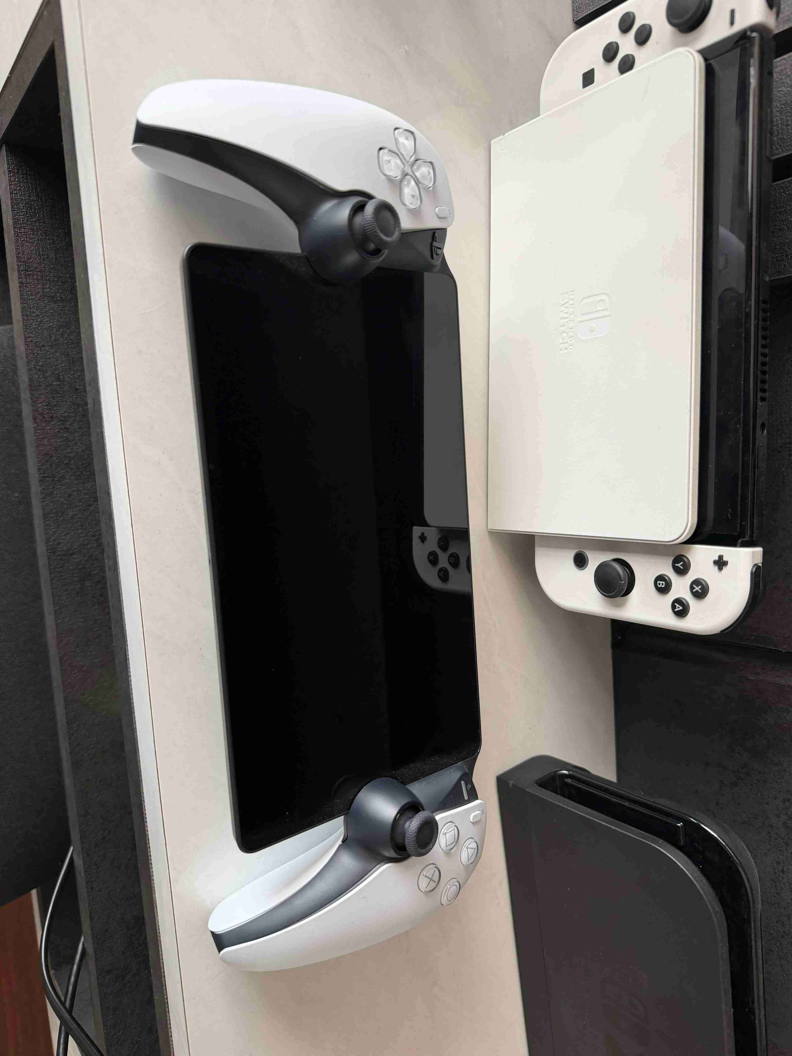 Consola PlayStation Portal Sony PS5 - miniatura 4