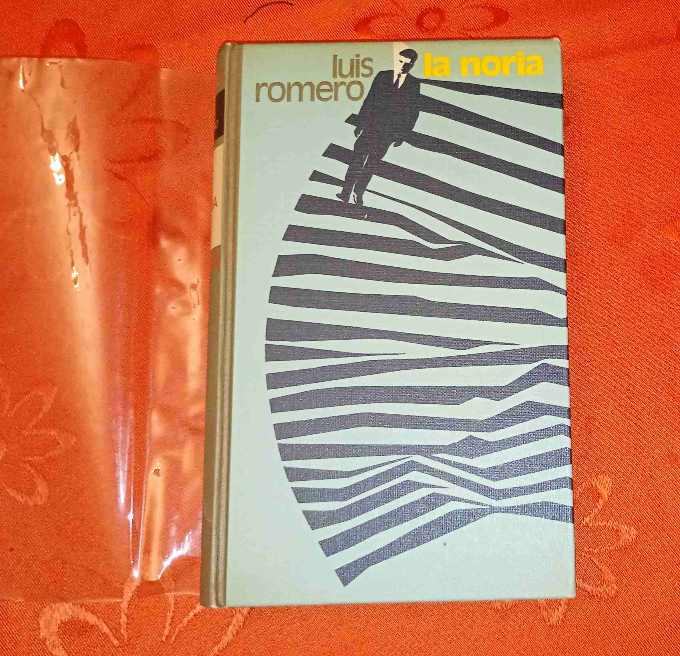 Libro 'La Noria' de Luis Romero - miniatura 1