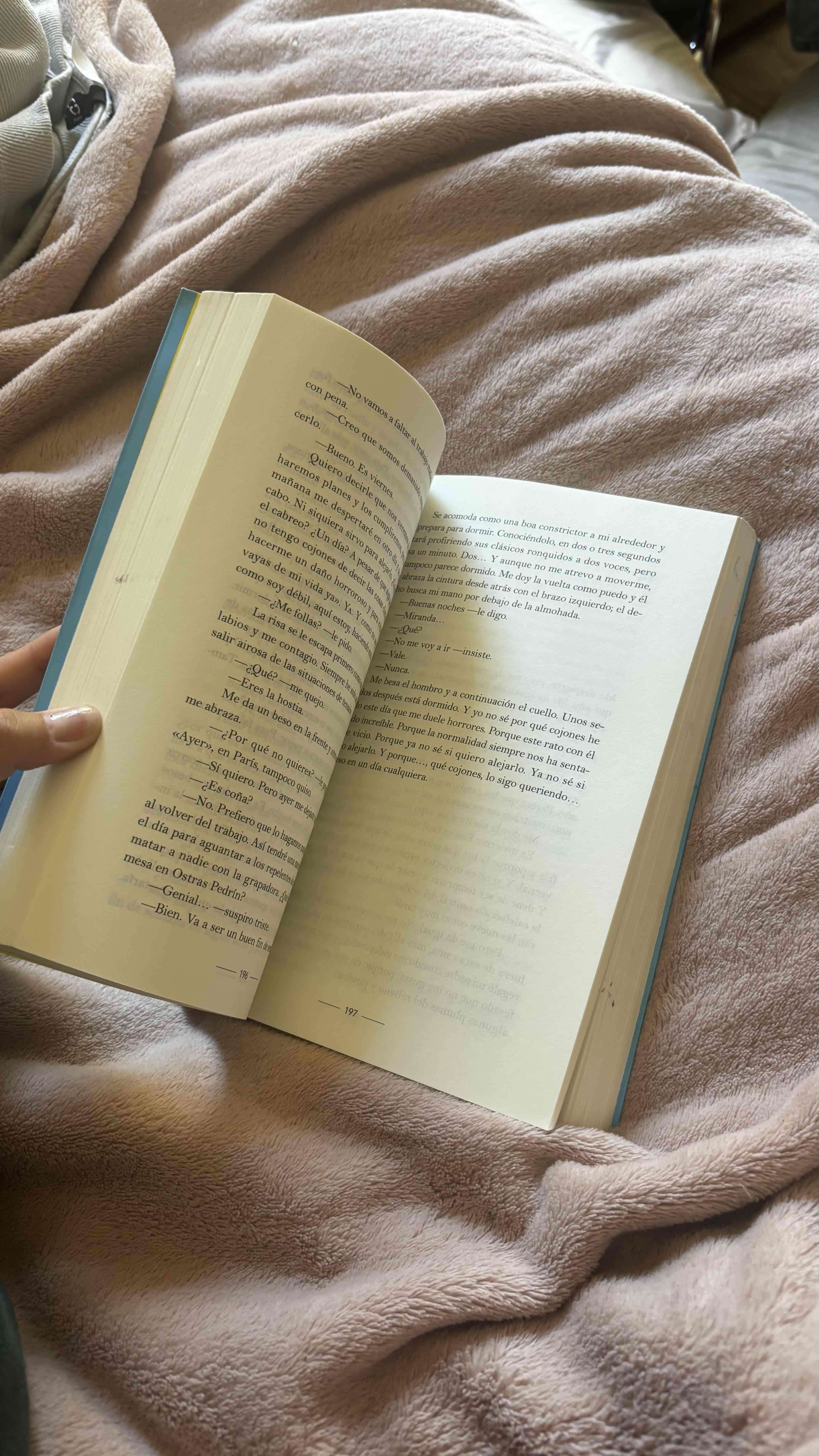 Libro “todas las cosas que te diré mañana” - miniatura 4