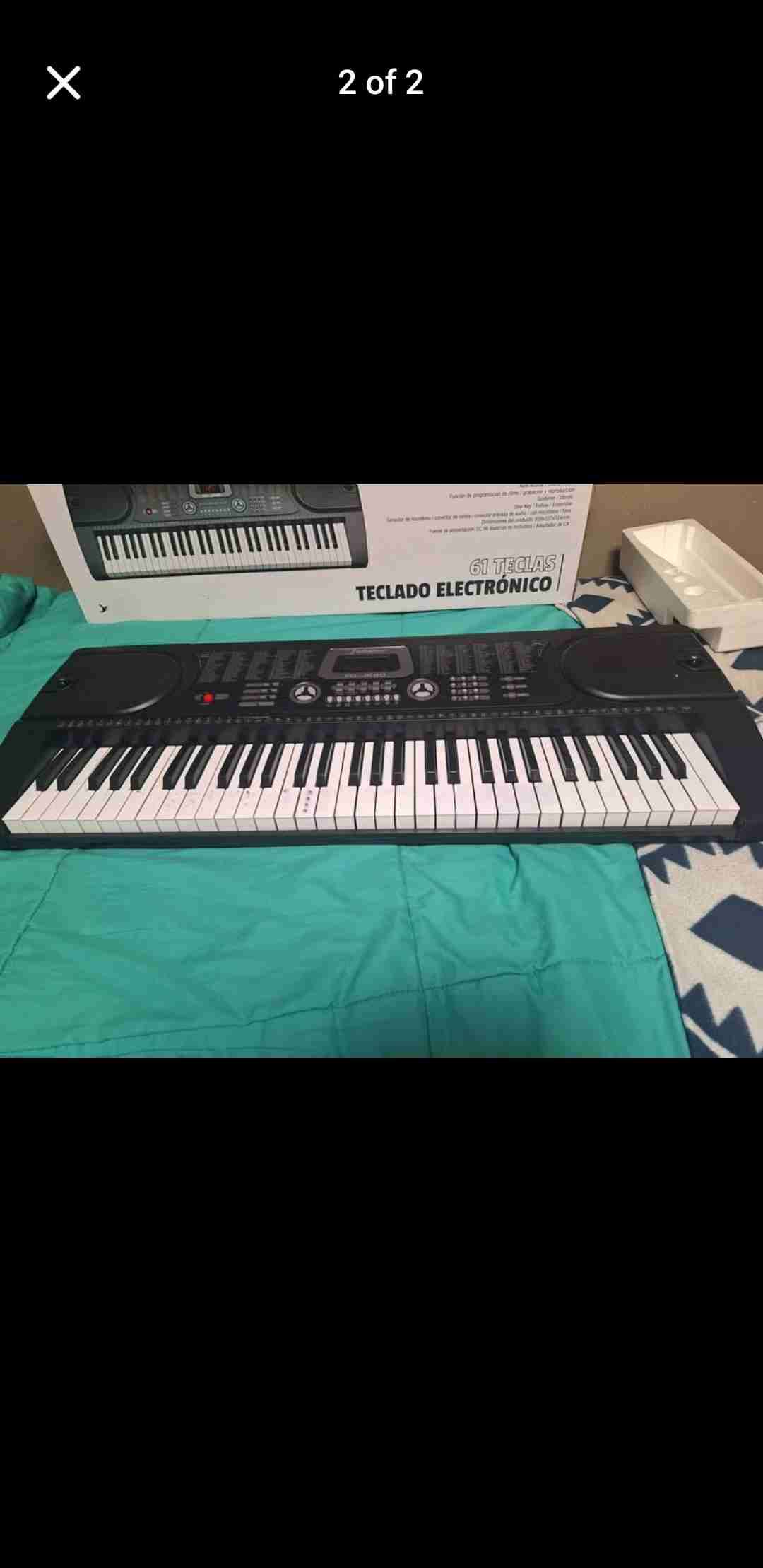 Teclado electrónico 61 teclas - miniatura 2