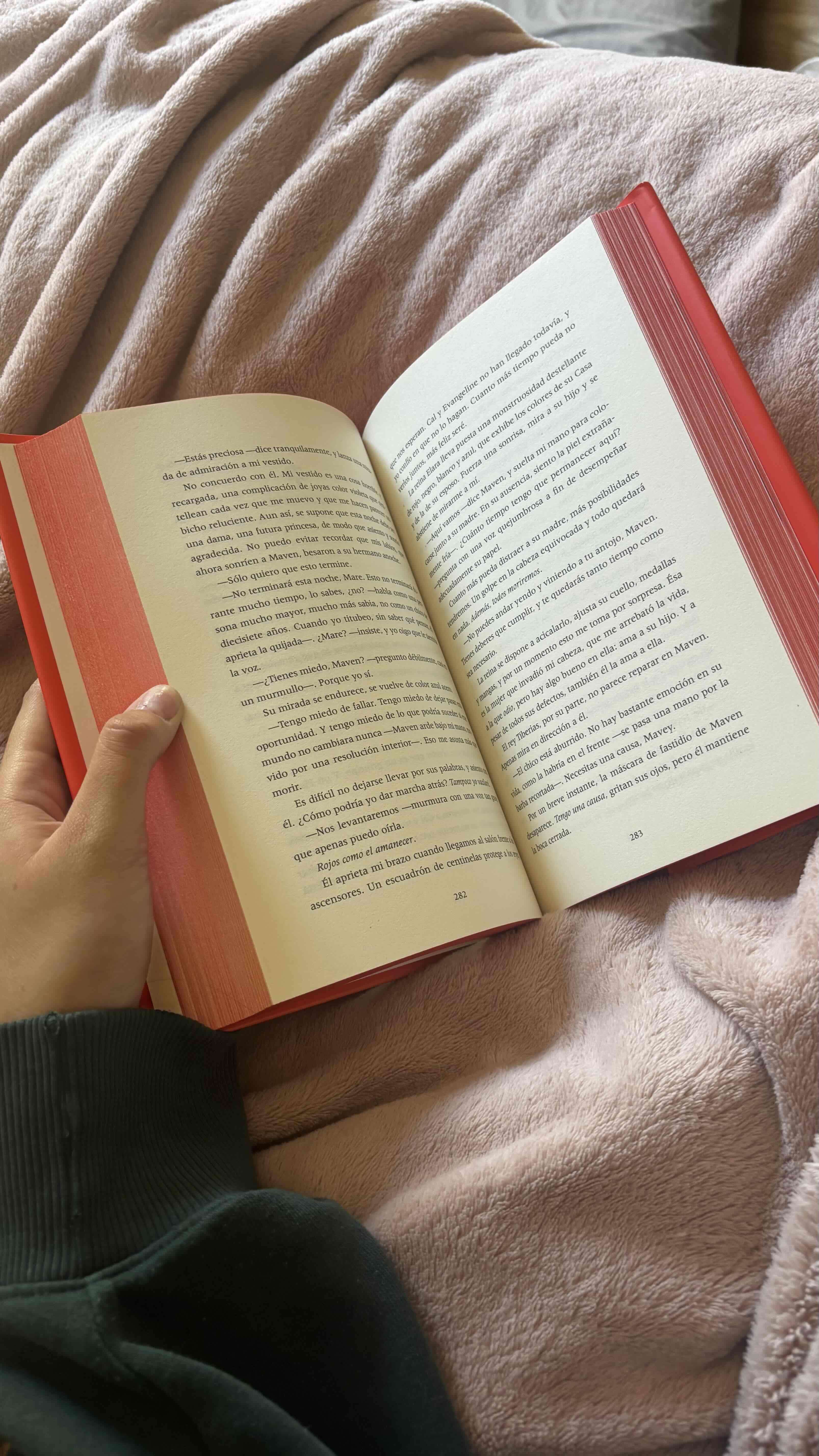 Libro  tapa dura edición coleccionista - miniatura 3