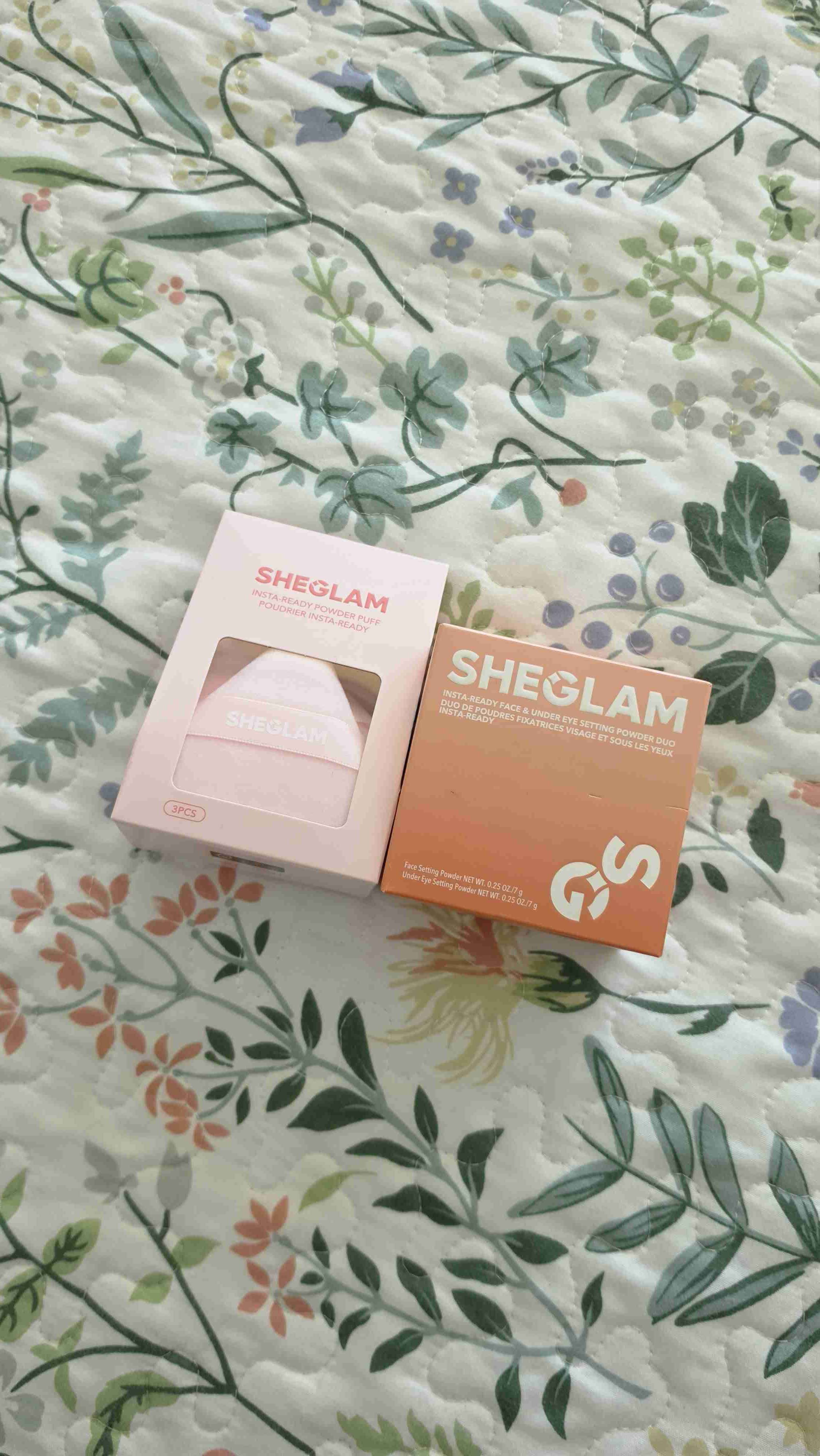 Polvos fijador + 3 esponjas SHEGLAM