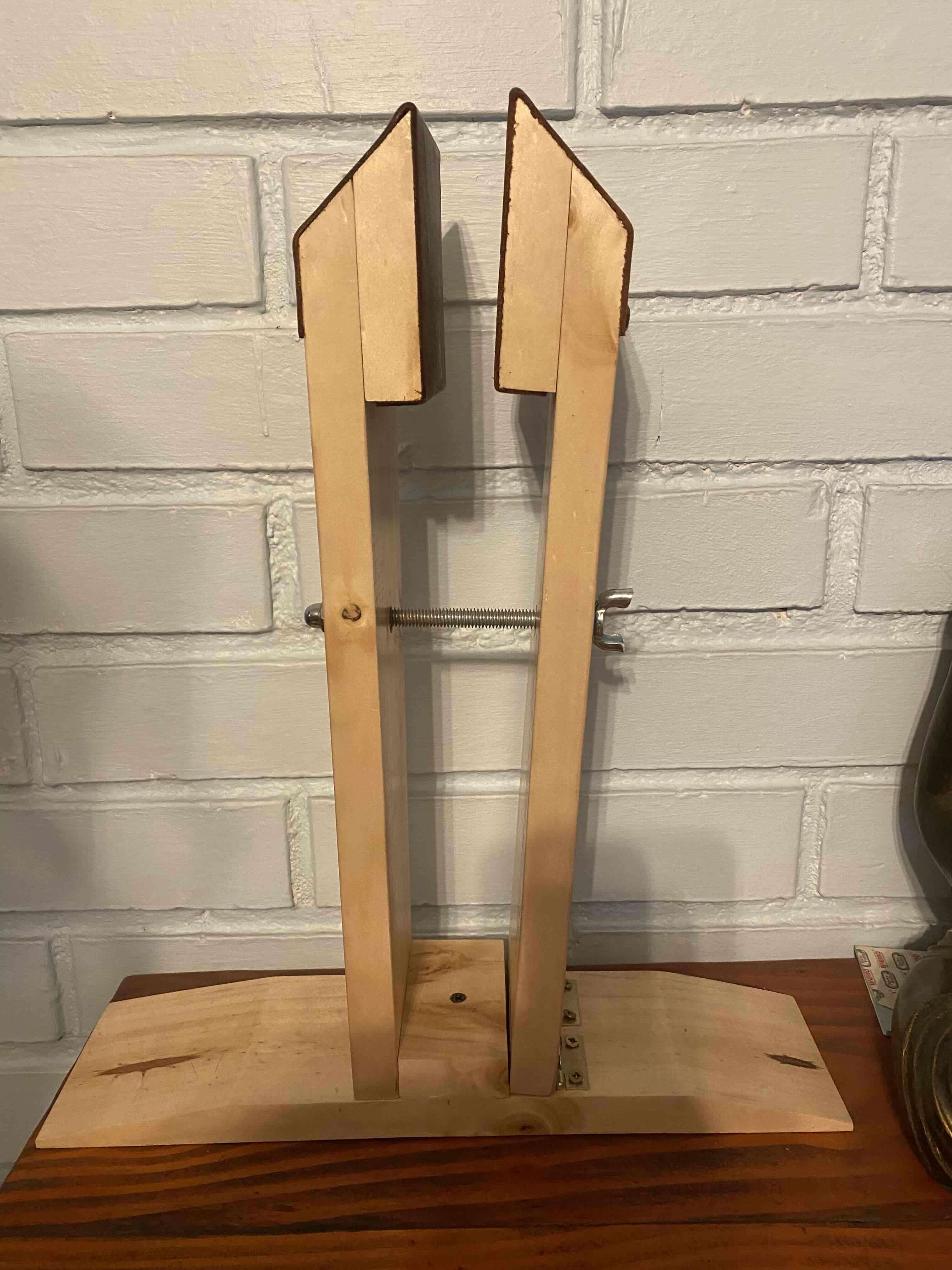 Prensa para coser cueros - miniatura 5