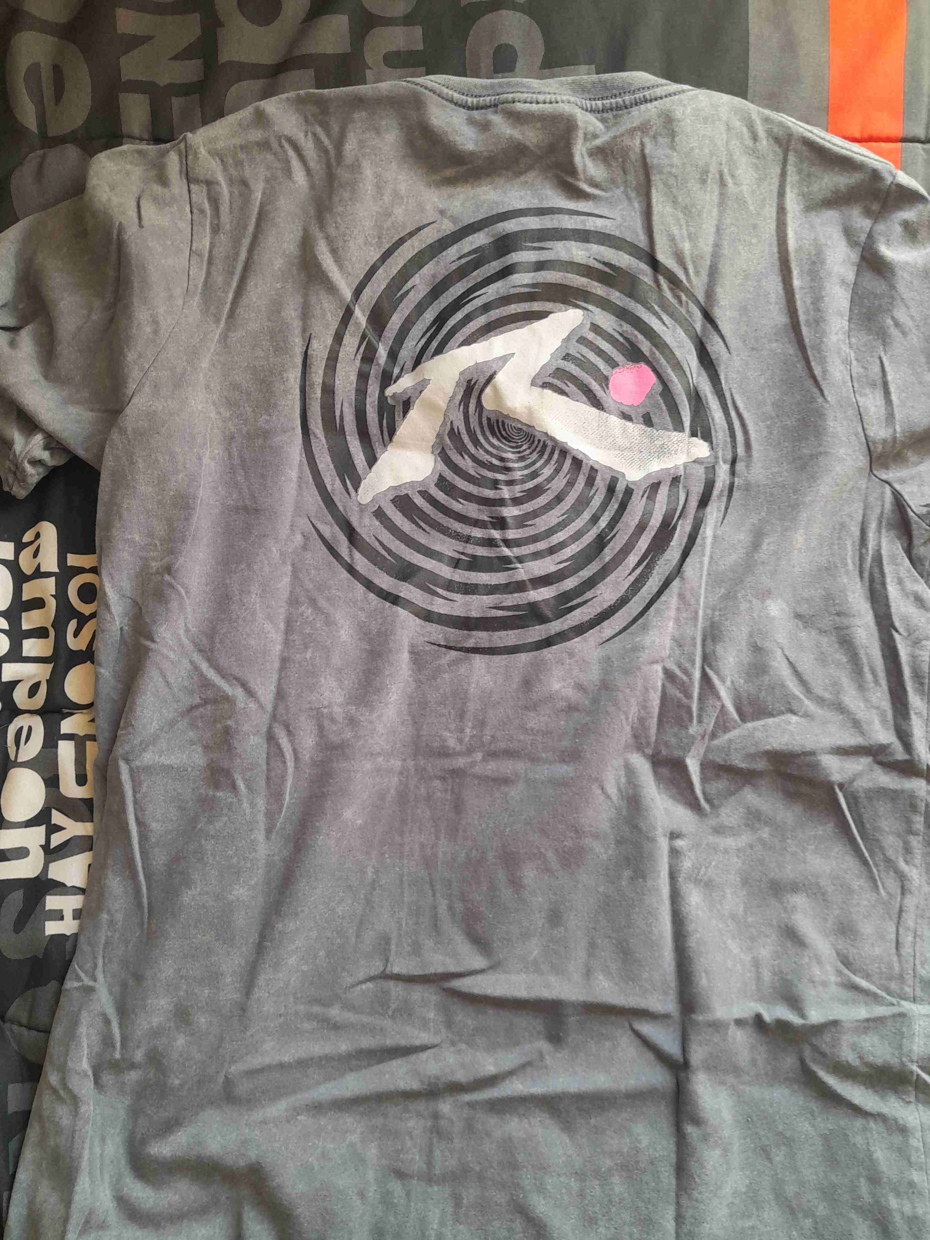 Polera gris con Ripcurl - miniatura 4