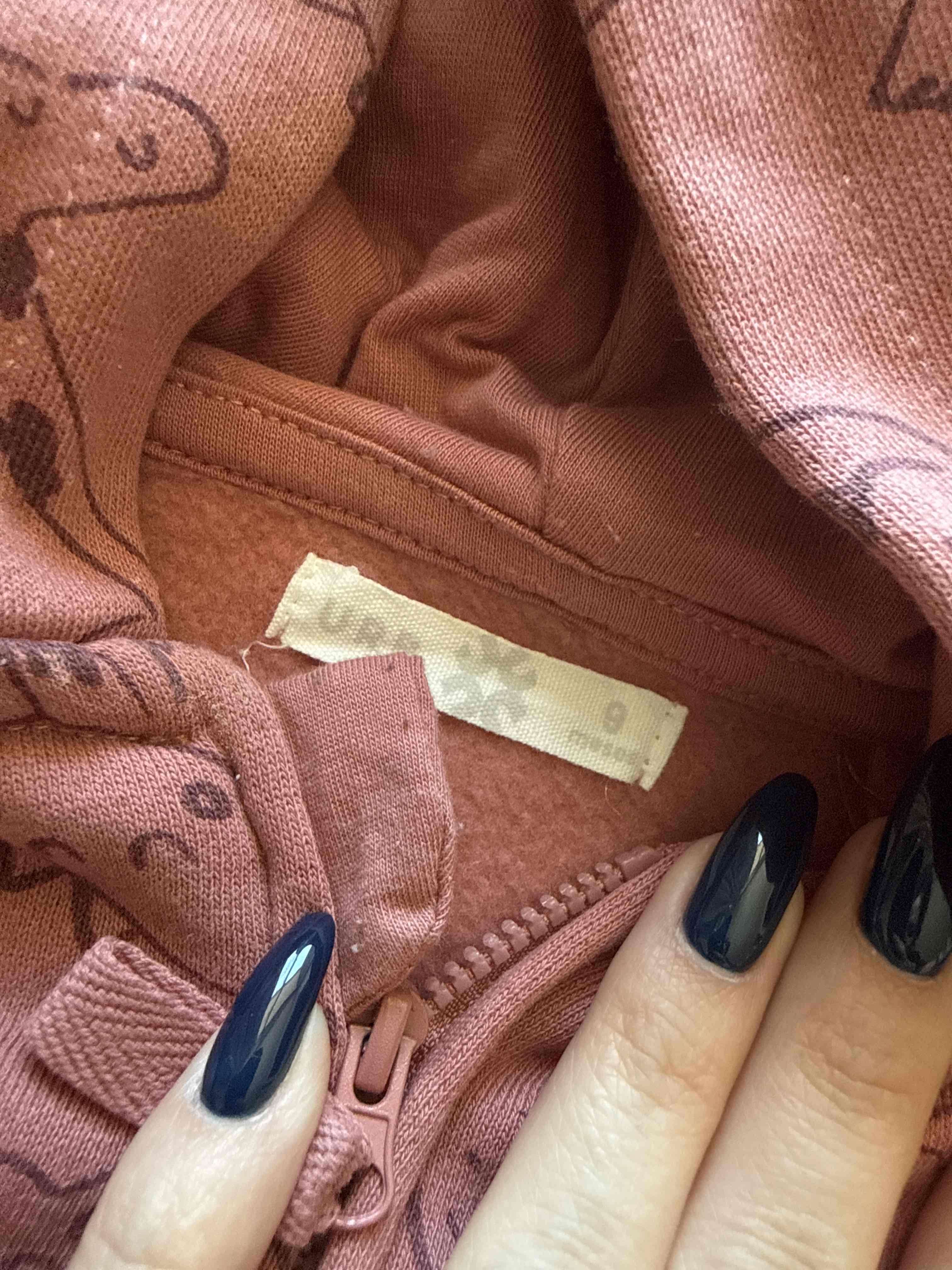 Polerón bebé rosa con dinosaurios - miniatura 2