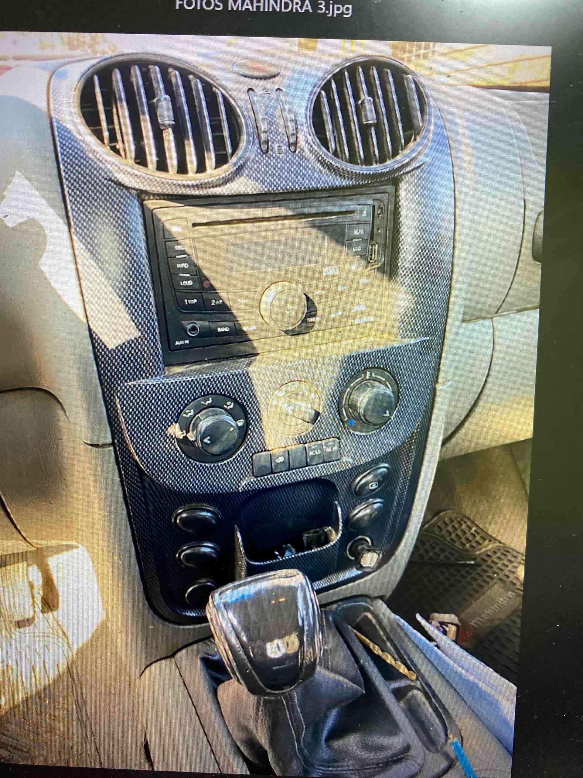 Camioneta doble cabina diesel - miniatura 3