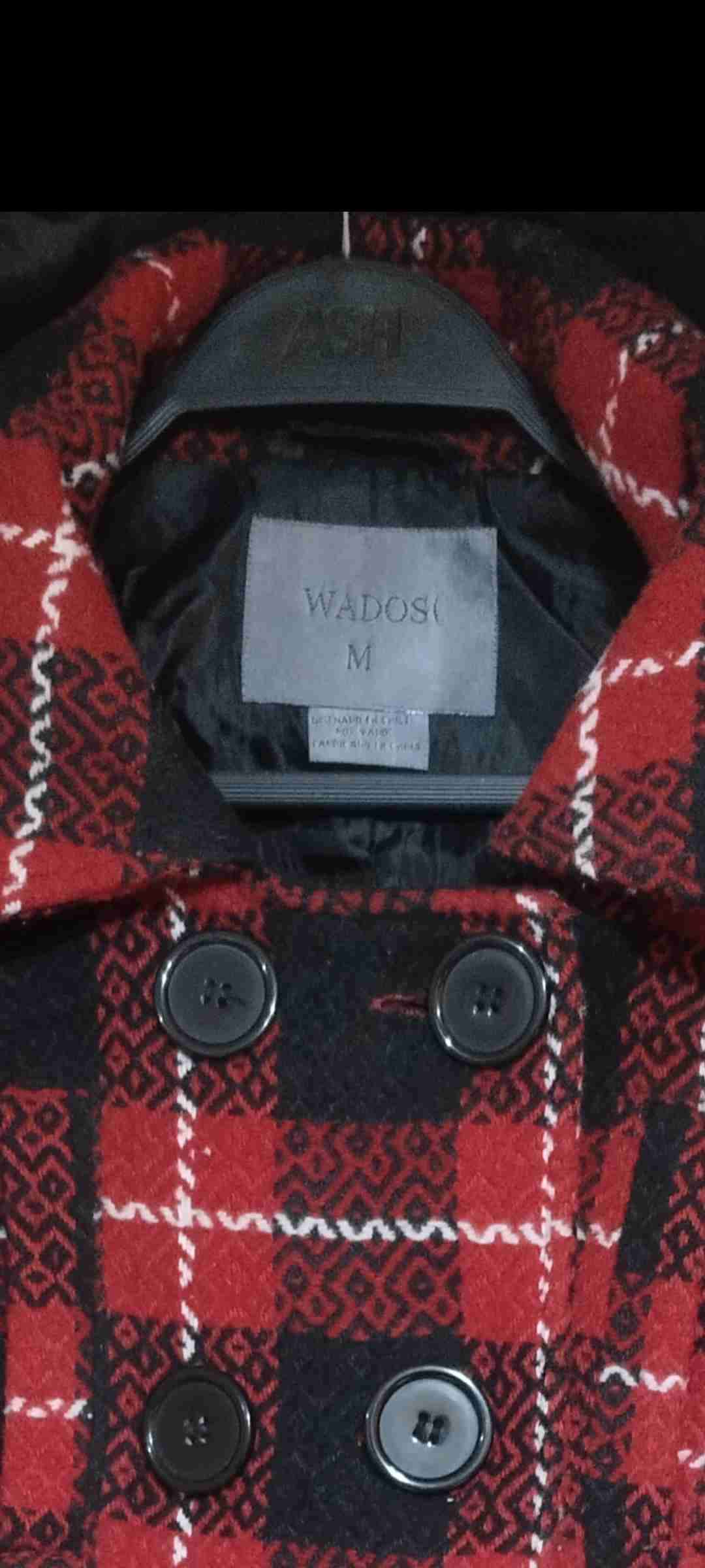 Abrigo de cuadros rojo y negro - miniatura 3