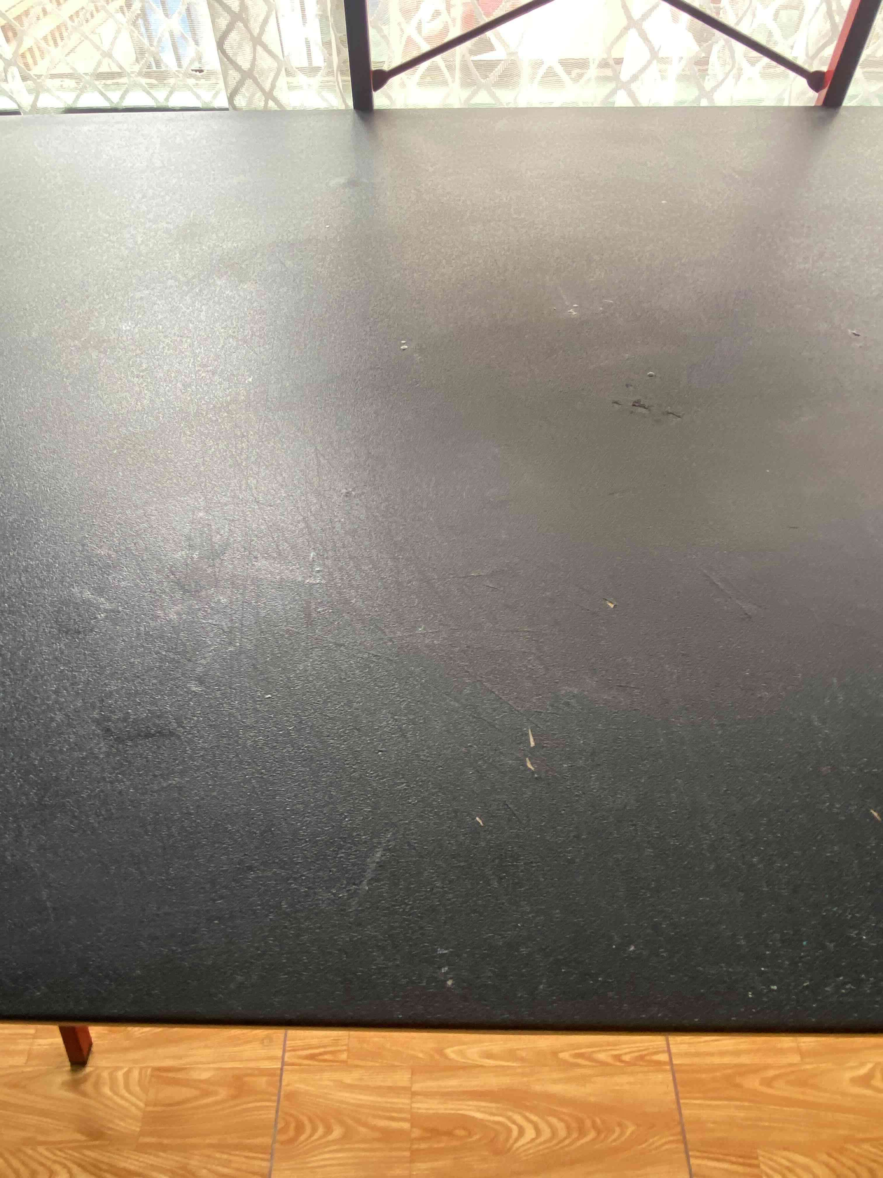 Escritorio gamer con soporte. - miniatura 4