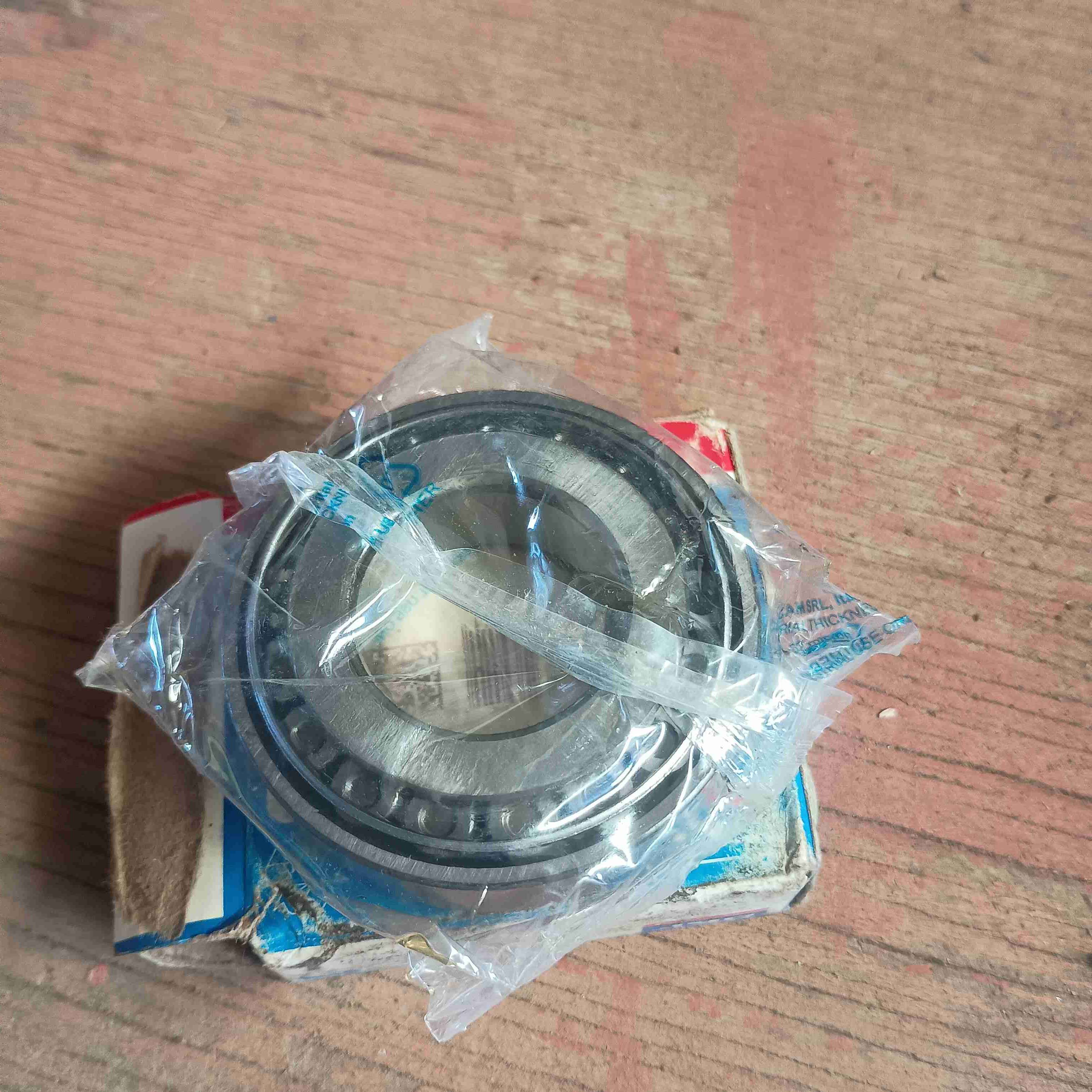 Rodamiento nuevo en caja