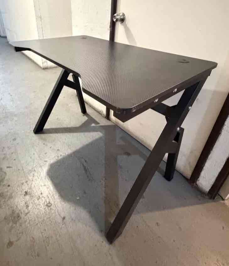 Escritorio negro grande Gamer Z - miniatura 2