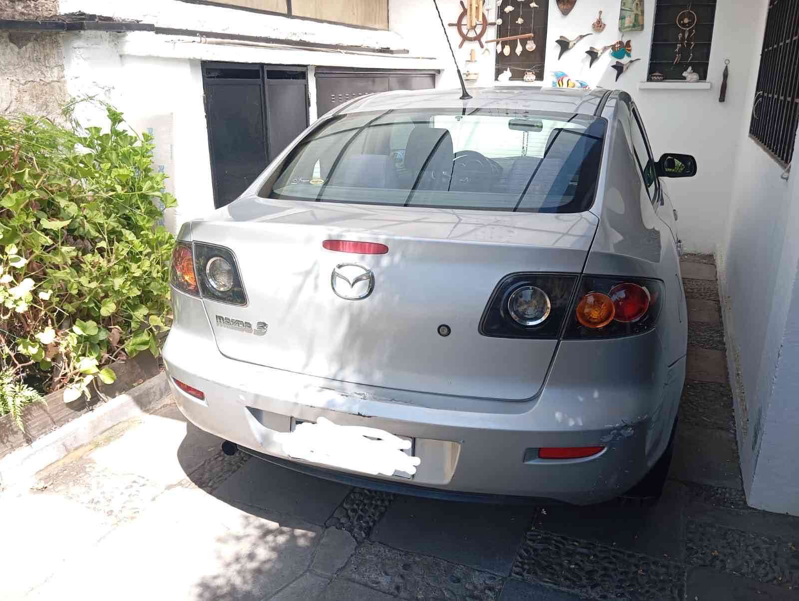 Mazda 3 Sedán 2005 - miniatura 2