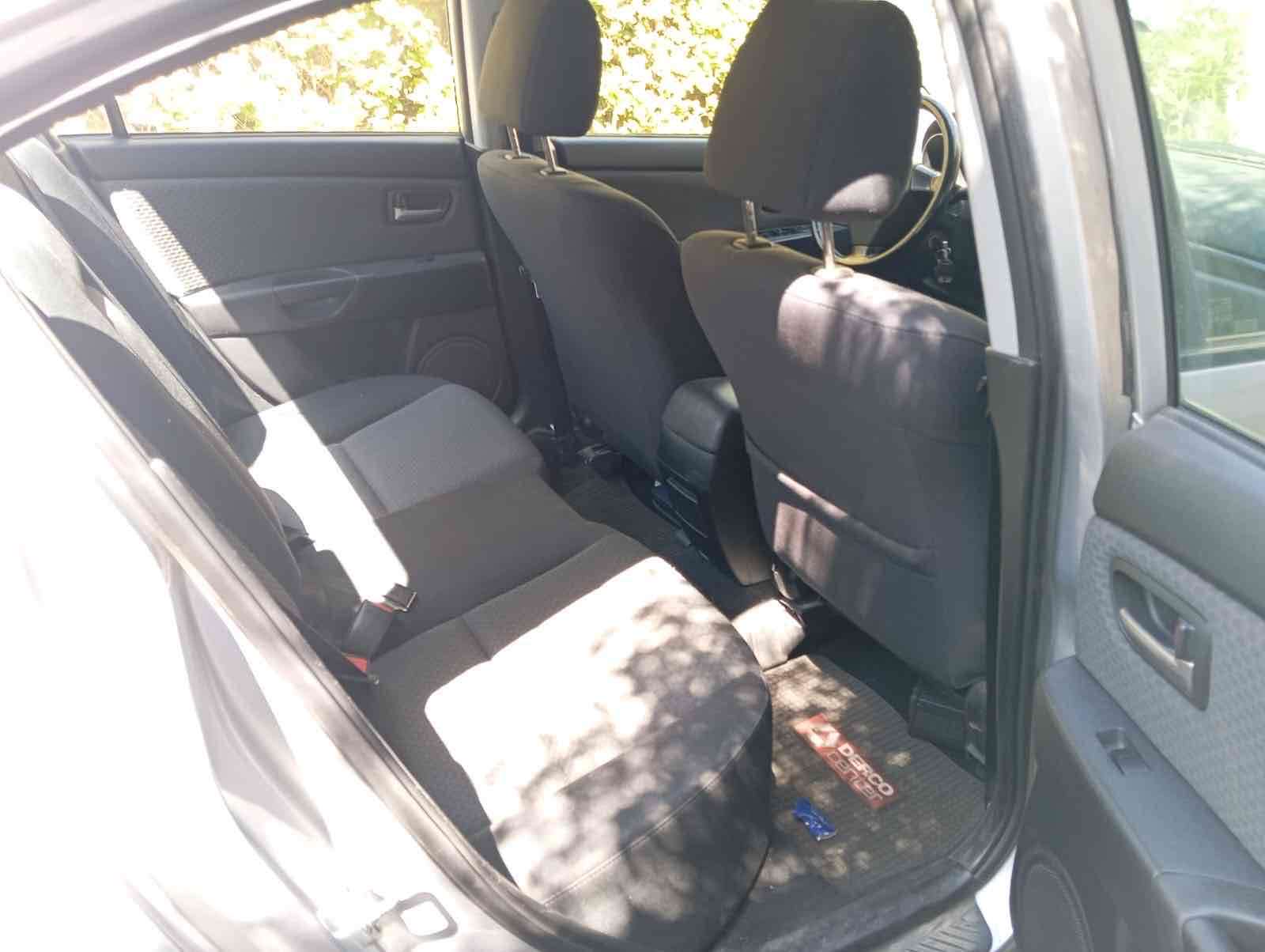 Mazda 3 Sedán 2005 - miniatura 5