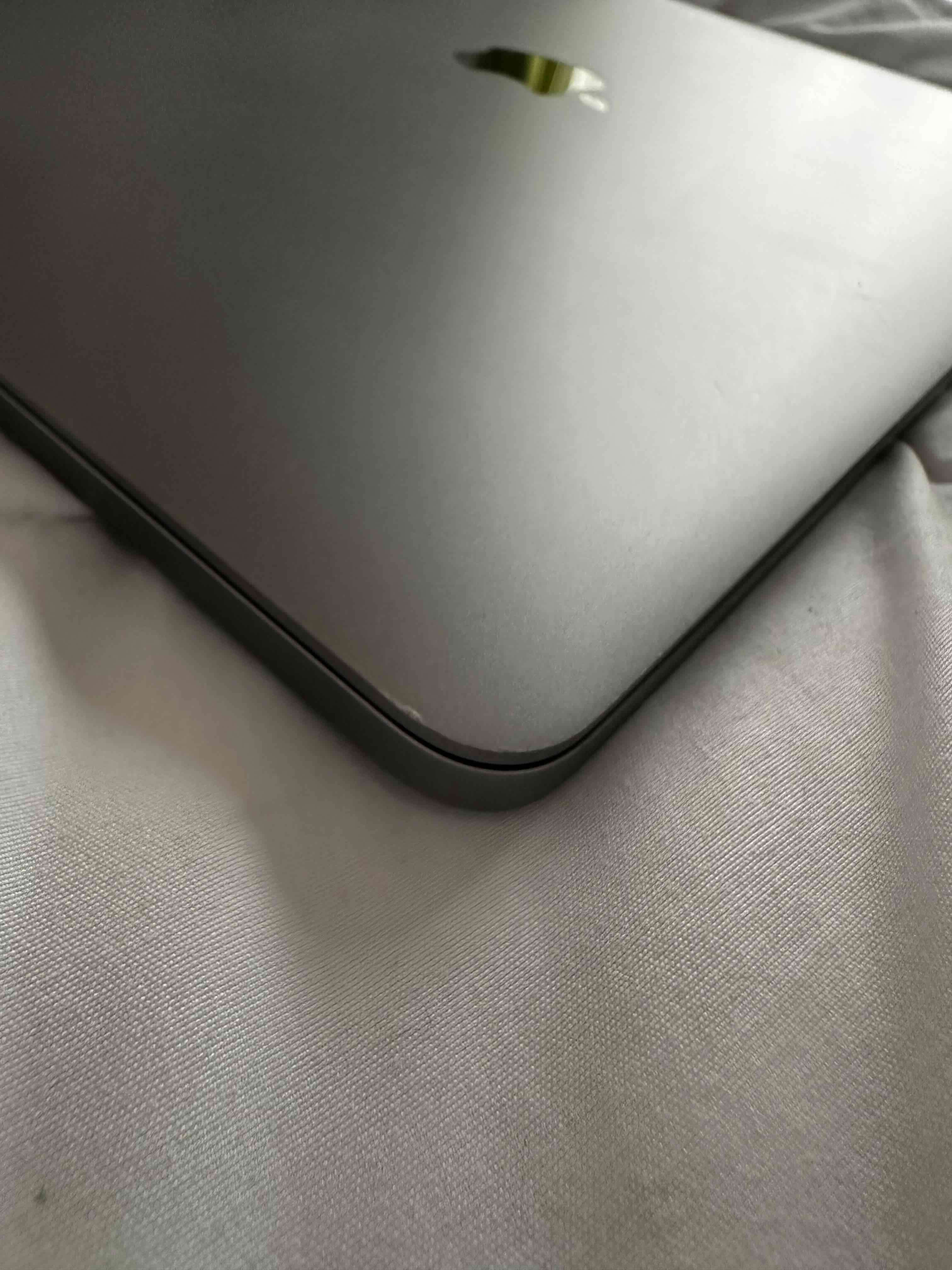 MacBook Pro M1 - miniatura 6