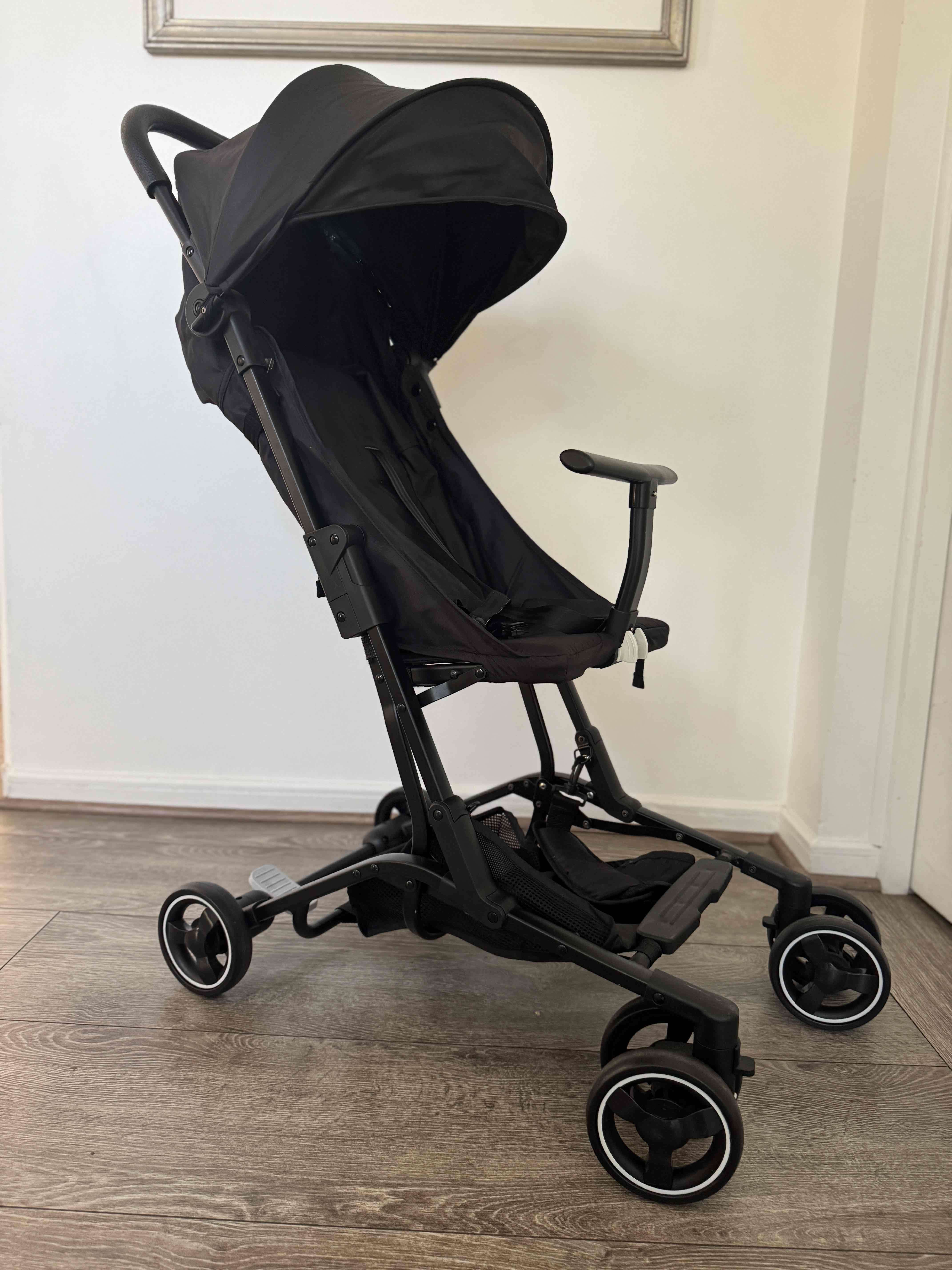 Coche ultracompacto plegable negro (coche cabina). - miniatura 3