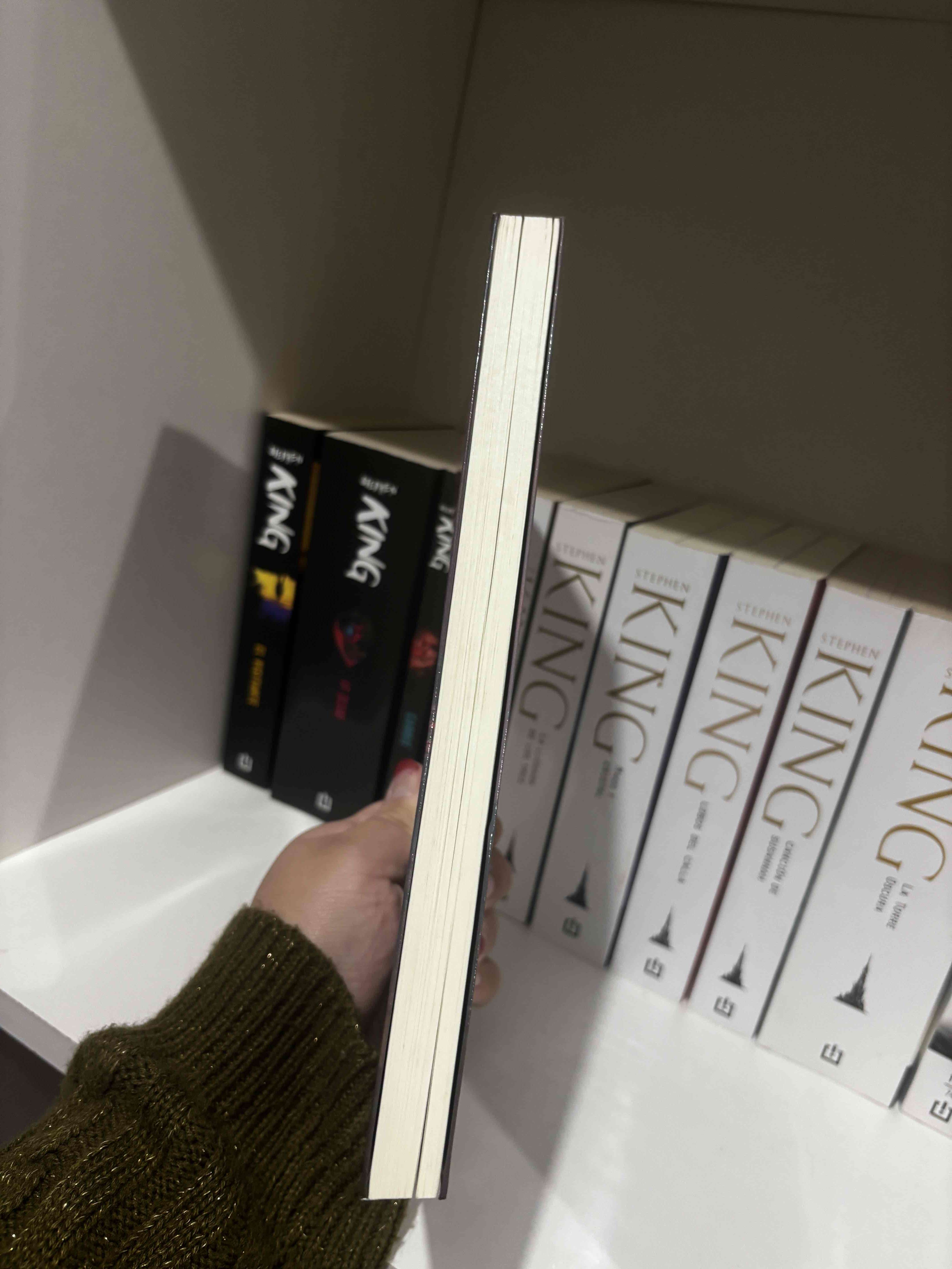 Libro 'Y la Muerte, su Legado' - miniatura 2