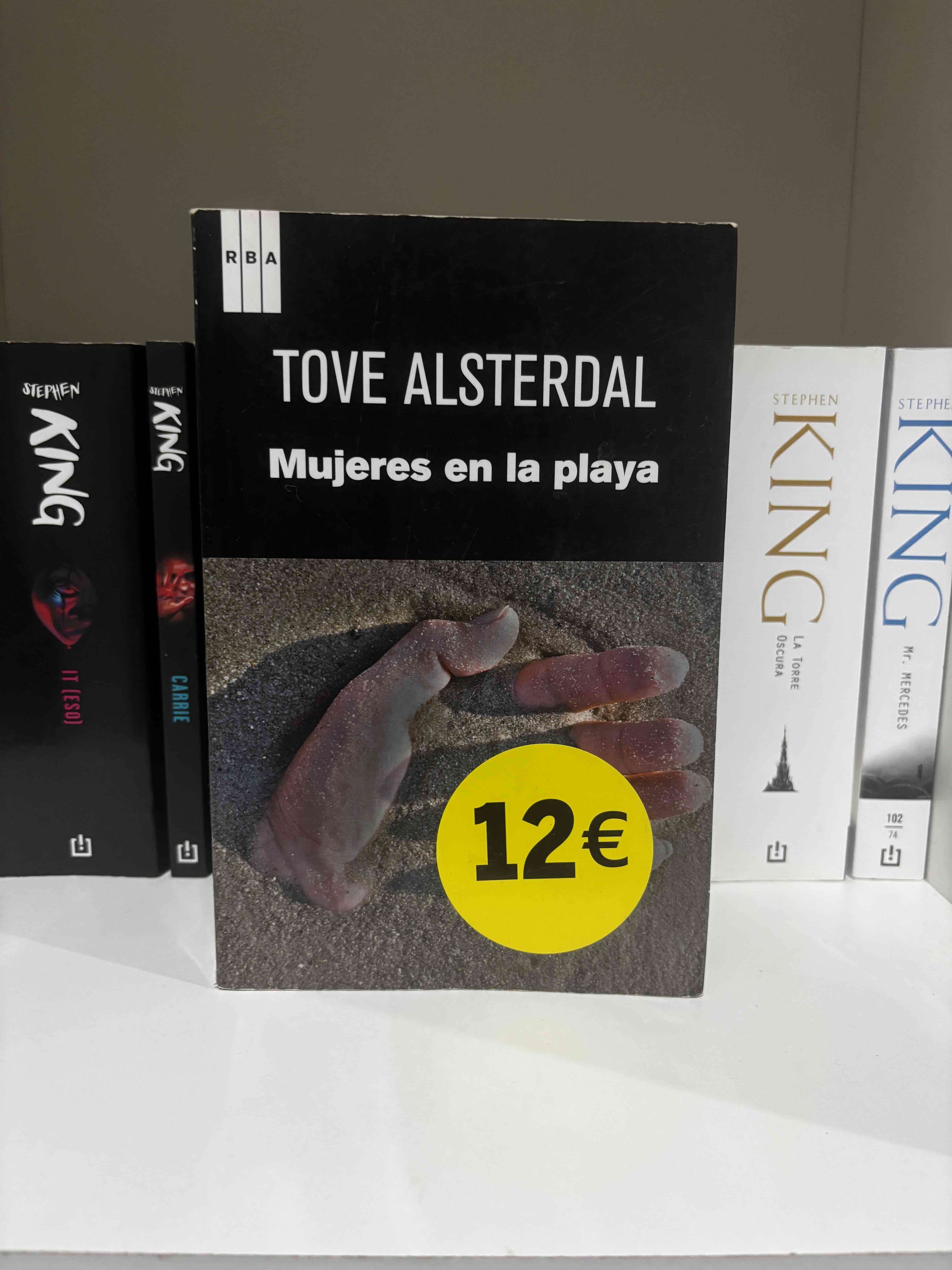 Libro Mujeres en la playa - miniatura 1