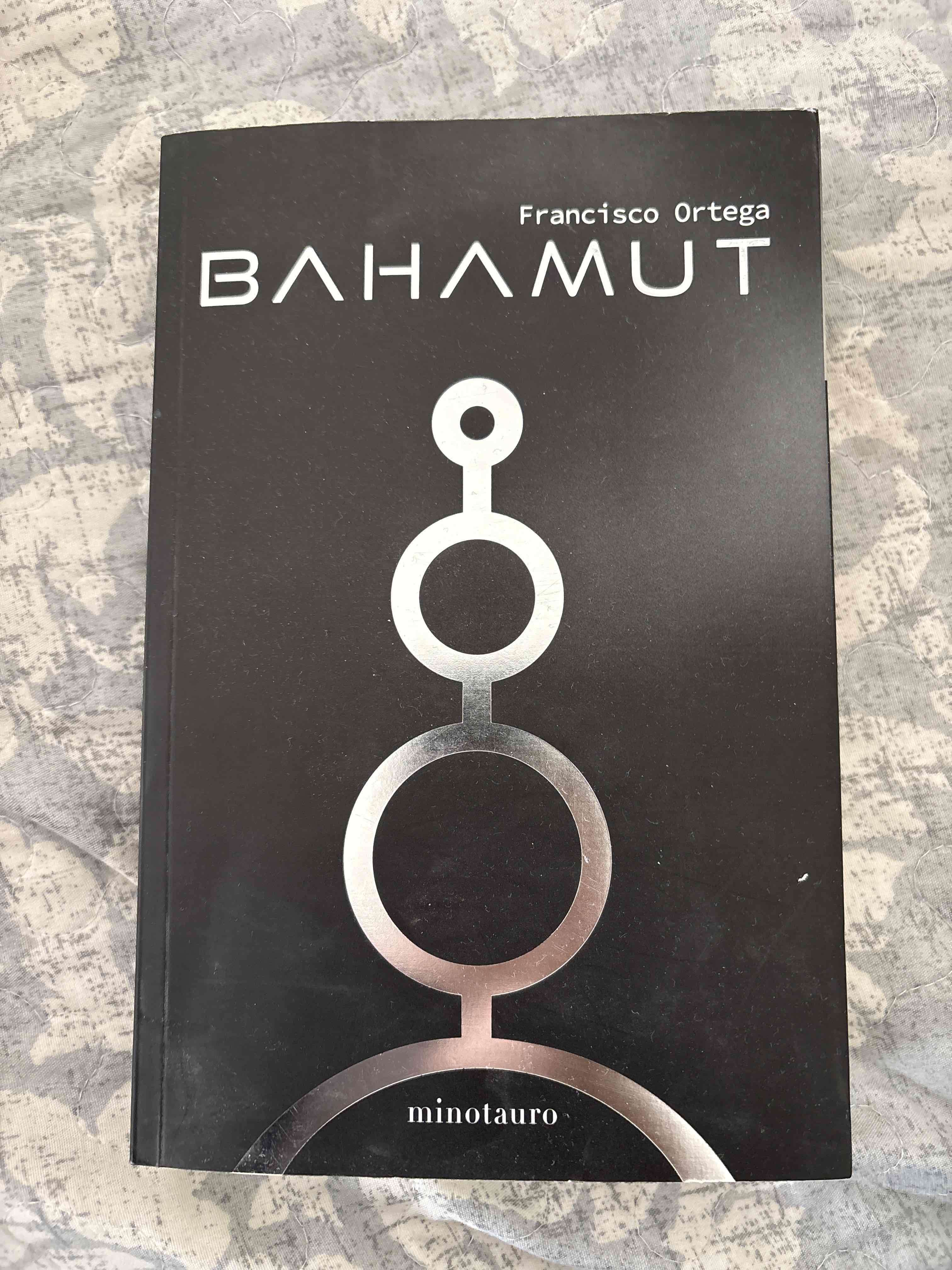 Libro Bahamut de Francisco Ortega