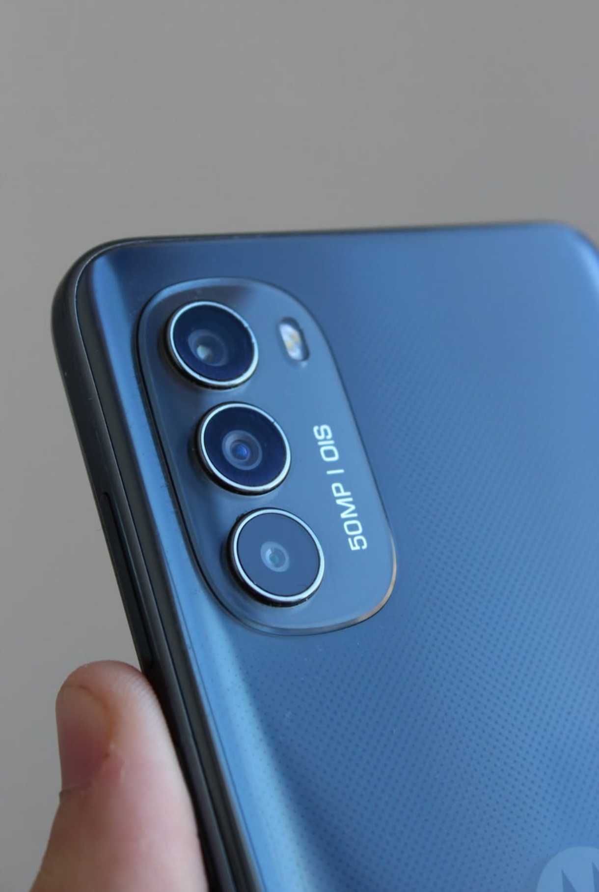 Motorola g82 5G + Cargador TurboPower - miniatura 3