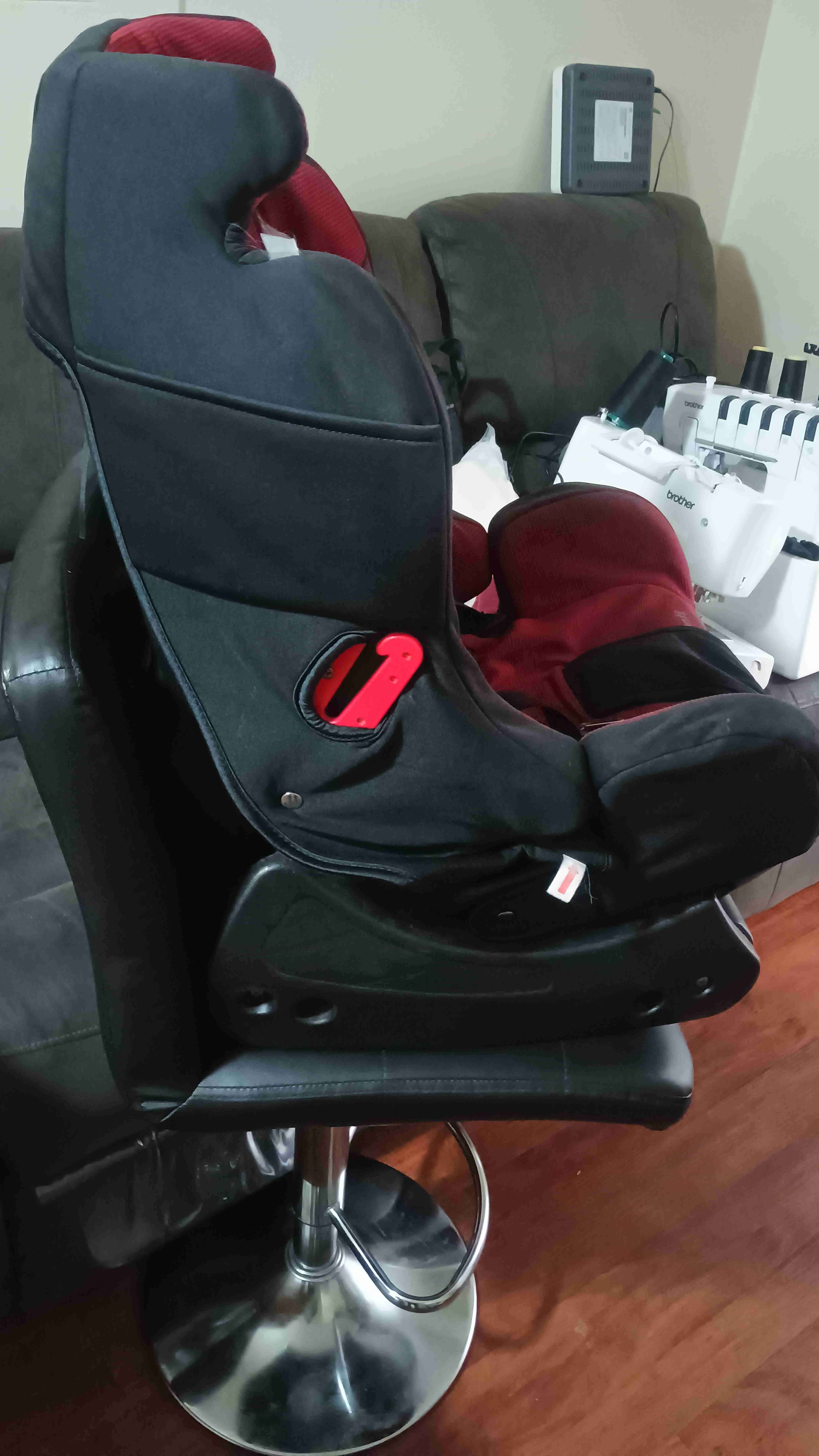 Silla de auto Infanti roja - miniatura 3