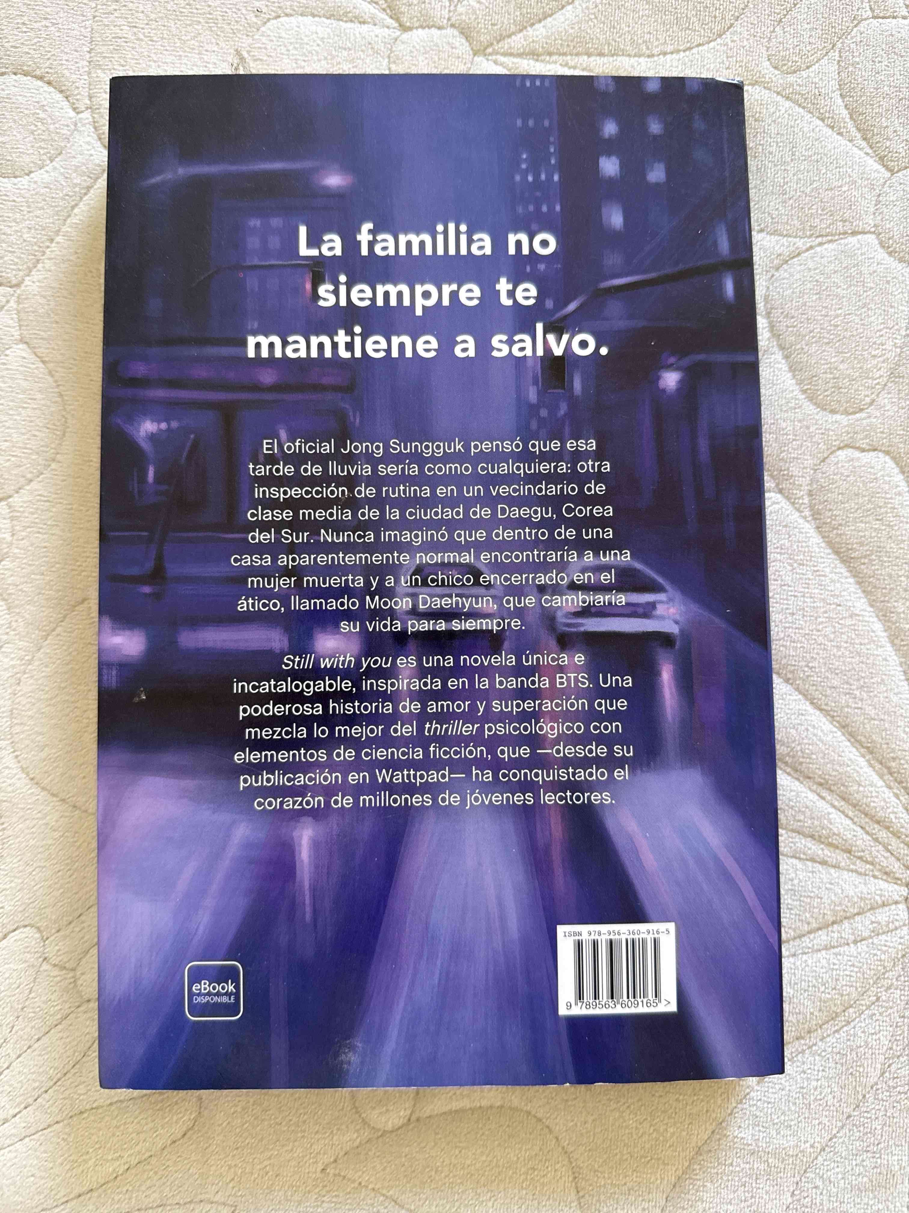 Libro 'Still With You' de Lily Del Pilar - miniatura 2