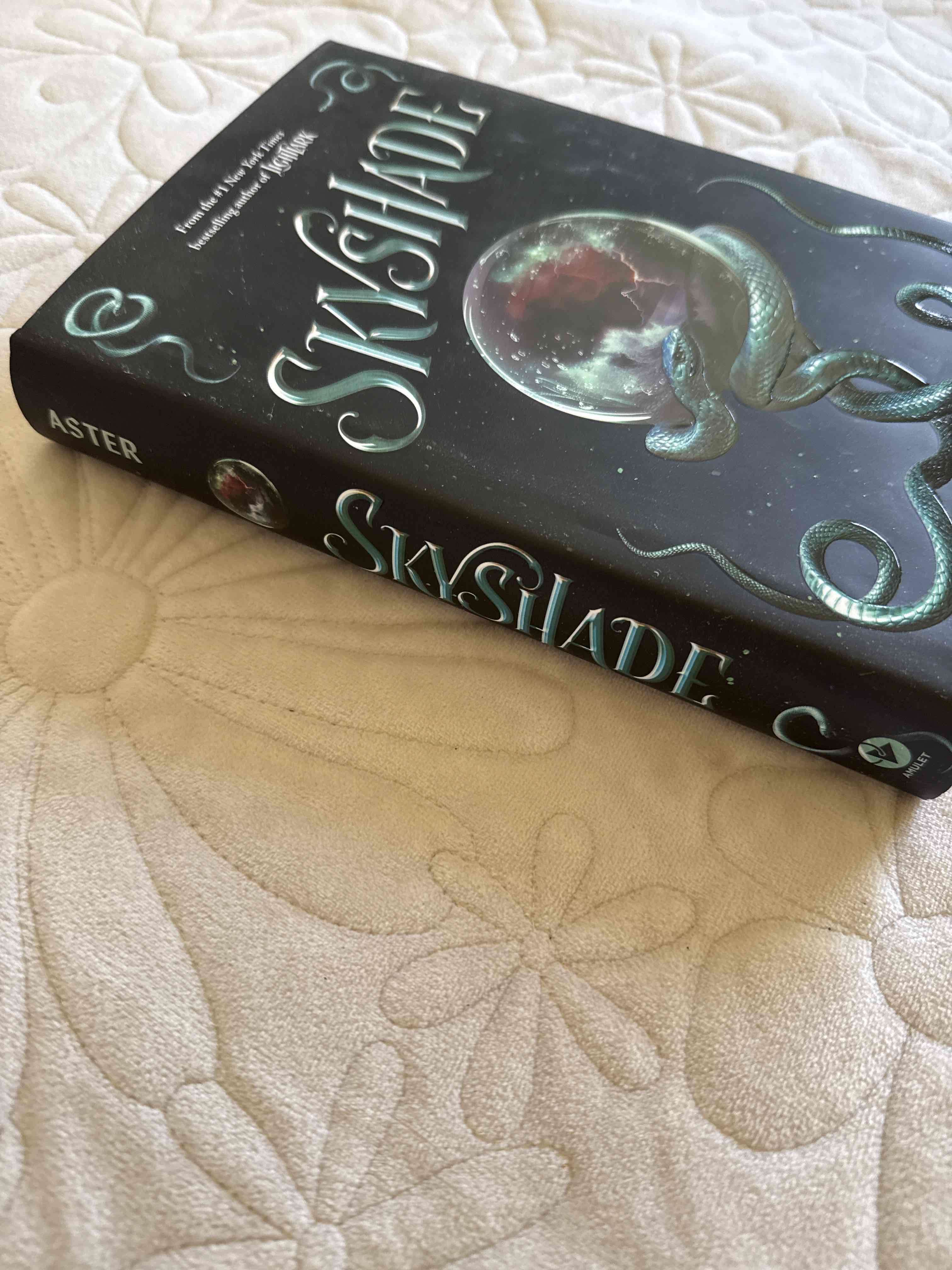 Libro 'Skyshade' de Alex Aster - miniatura 4