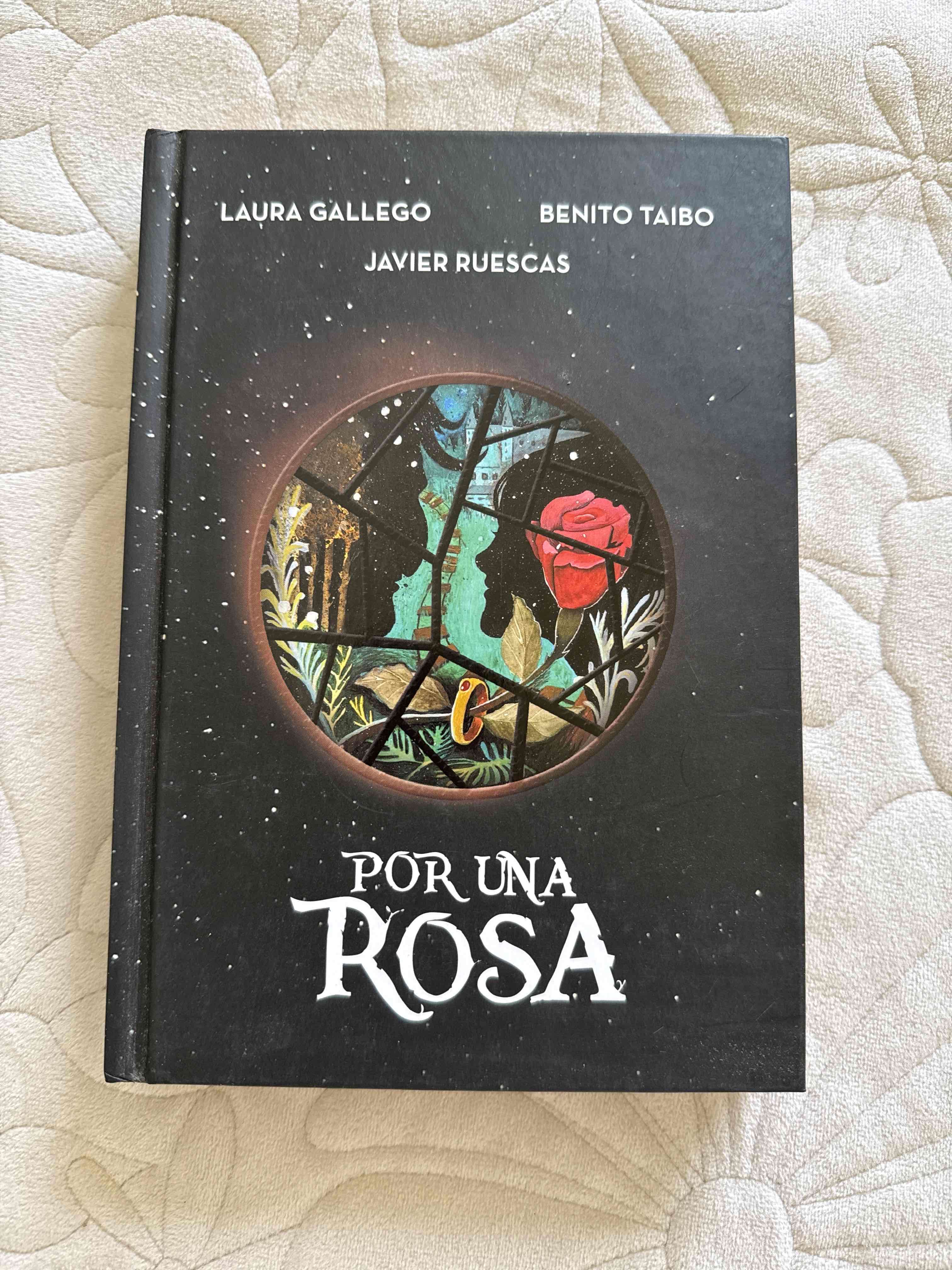 Libro Por Una Rosa tapa dura - miniatura 1