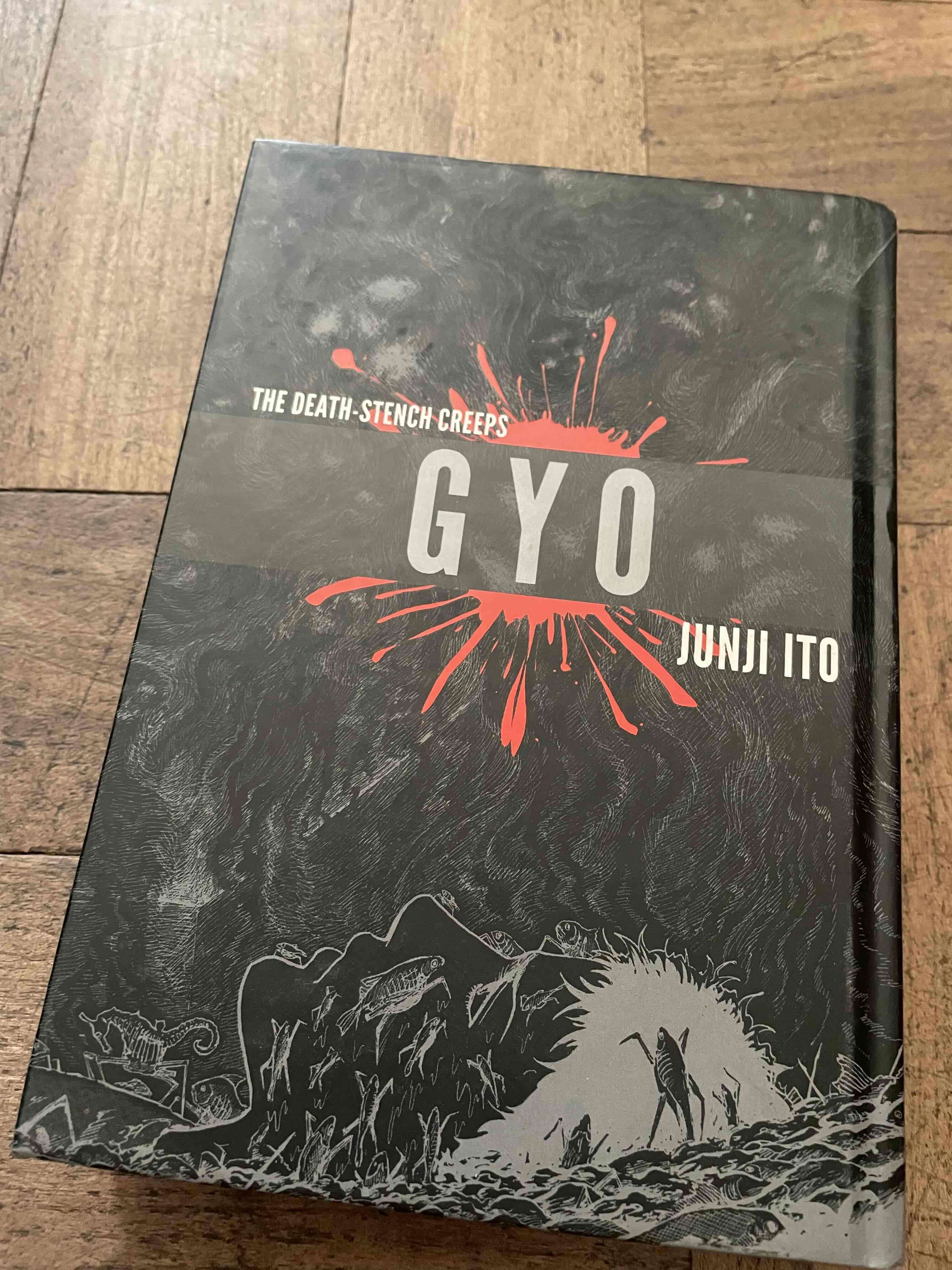 Libro GYO de Junji Ito edición en inglés