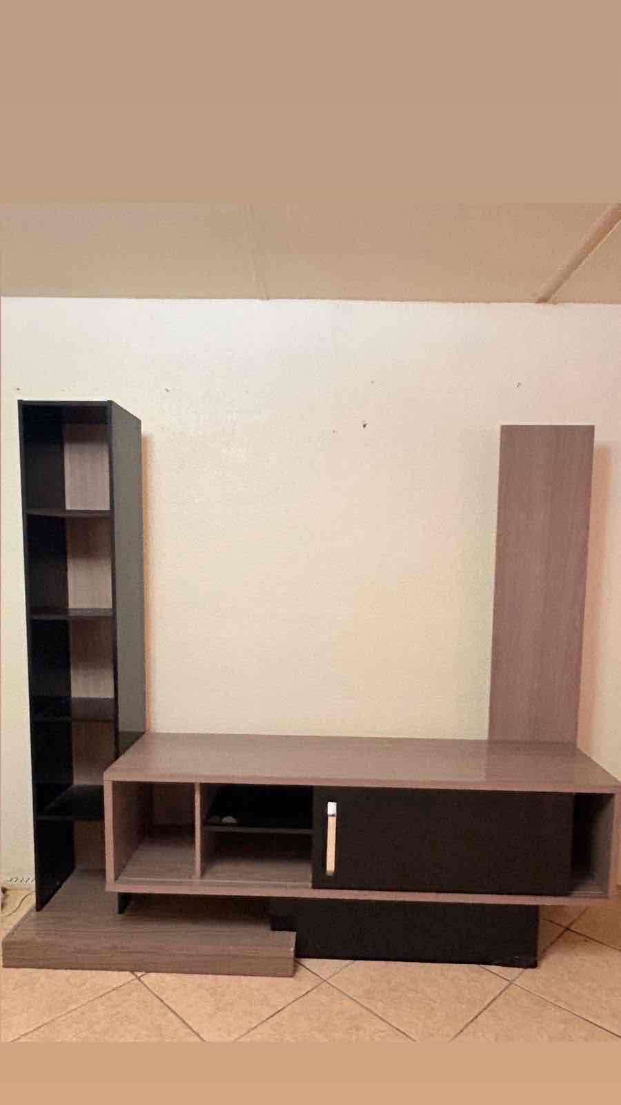 Rack de madera para TV