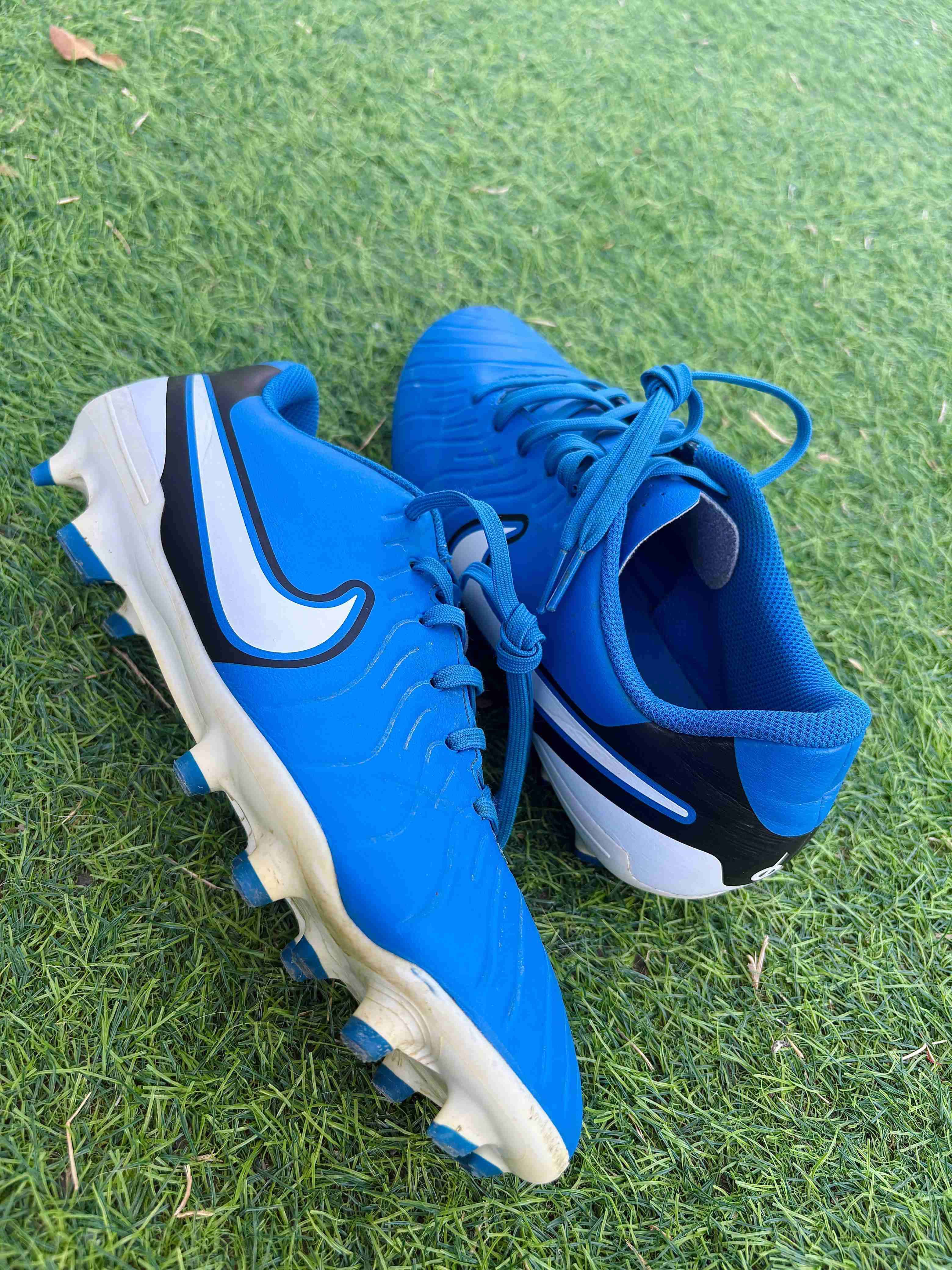 Zapatos de fútbol azules - miniatura 3