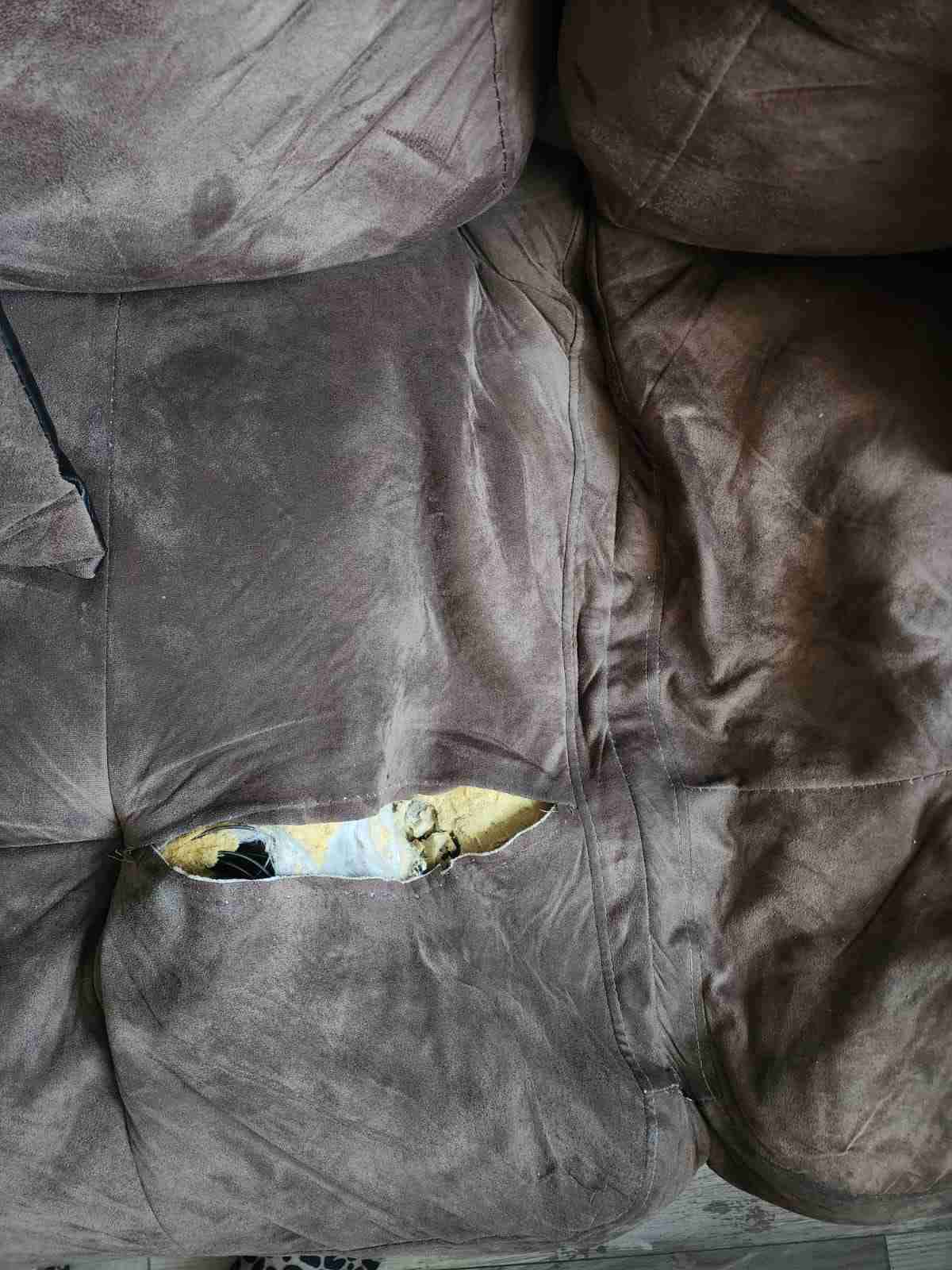 Sofá seccional de tela marrón - miniatura 2