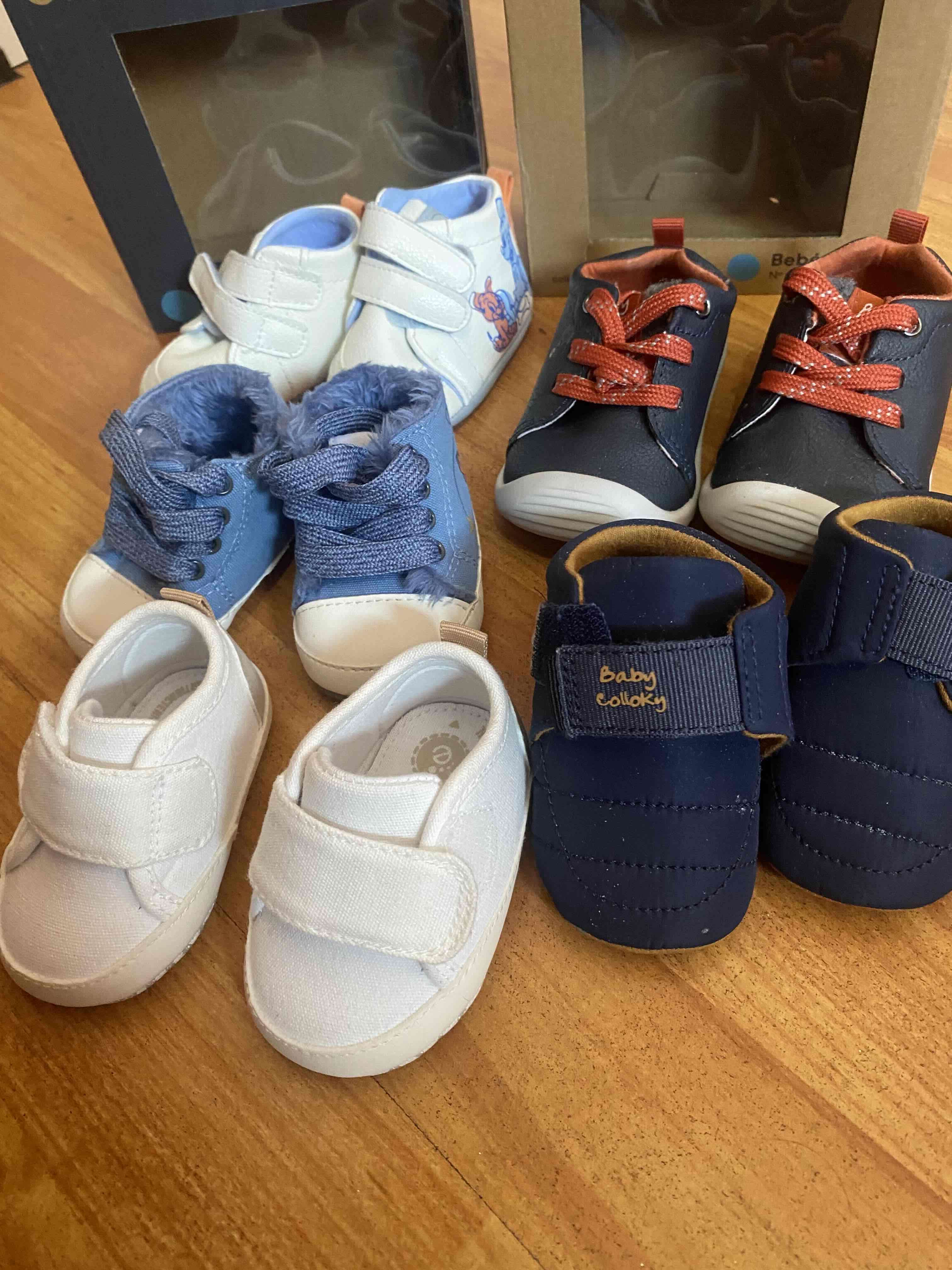 Zapatos para bebé en set - miniatura 2
