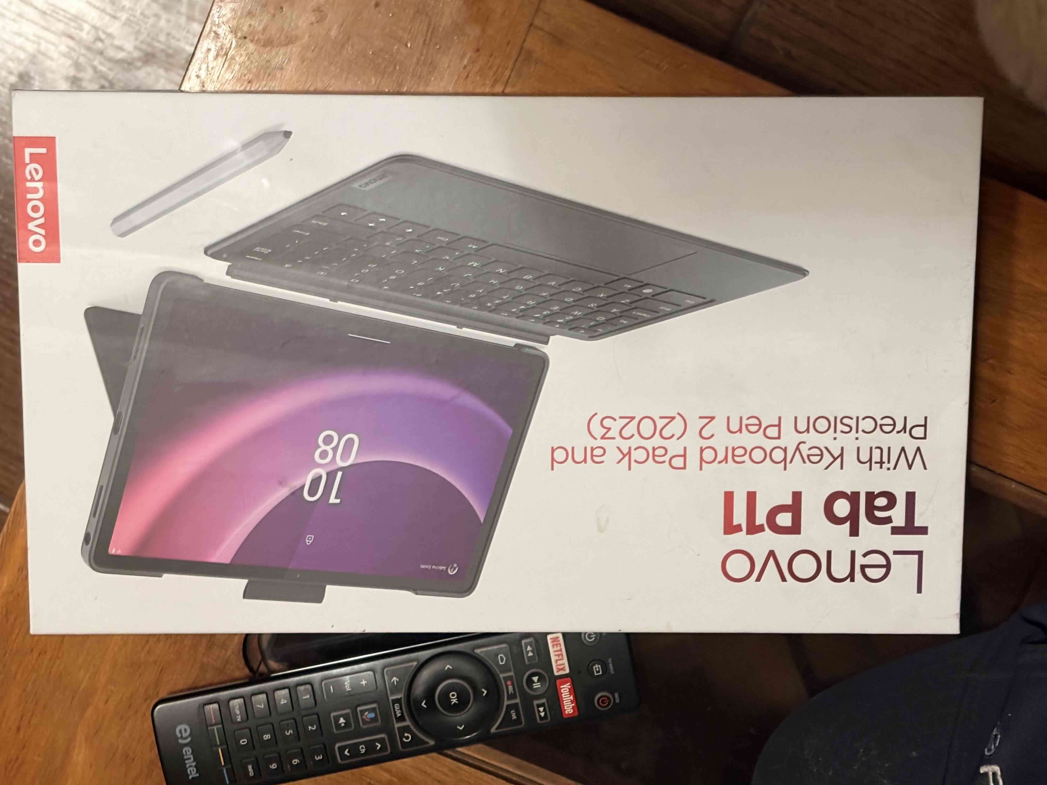 Tablet Lenovo Tab P11 con teclado