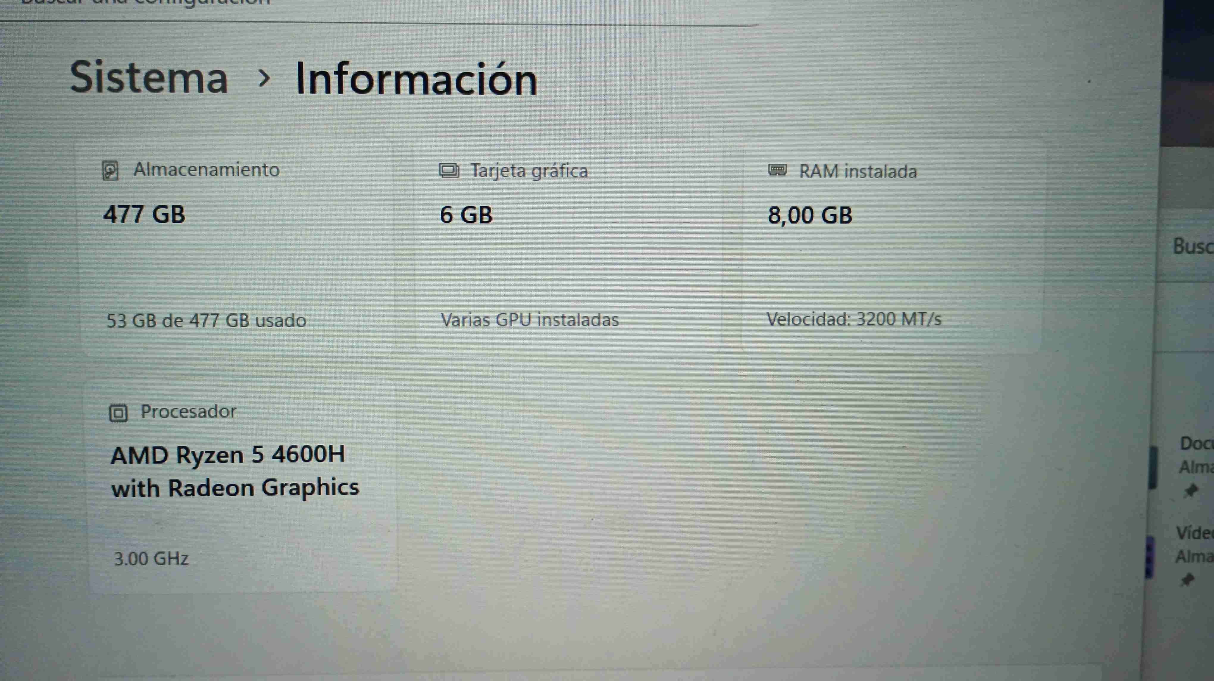 Notebook Dell gris-negro - miniatura 3