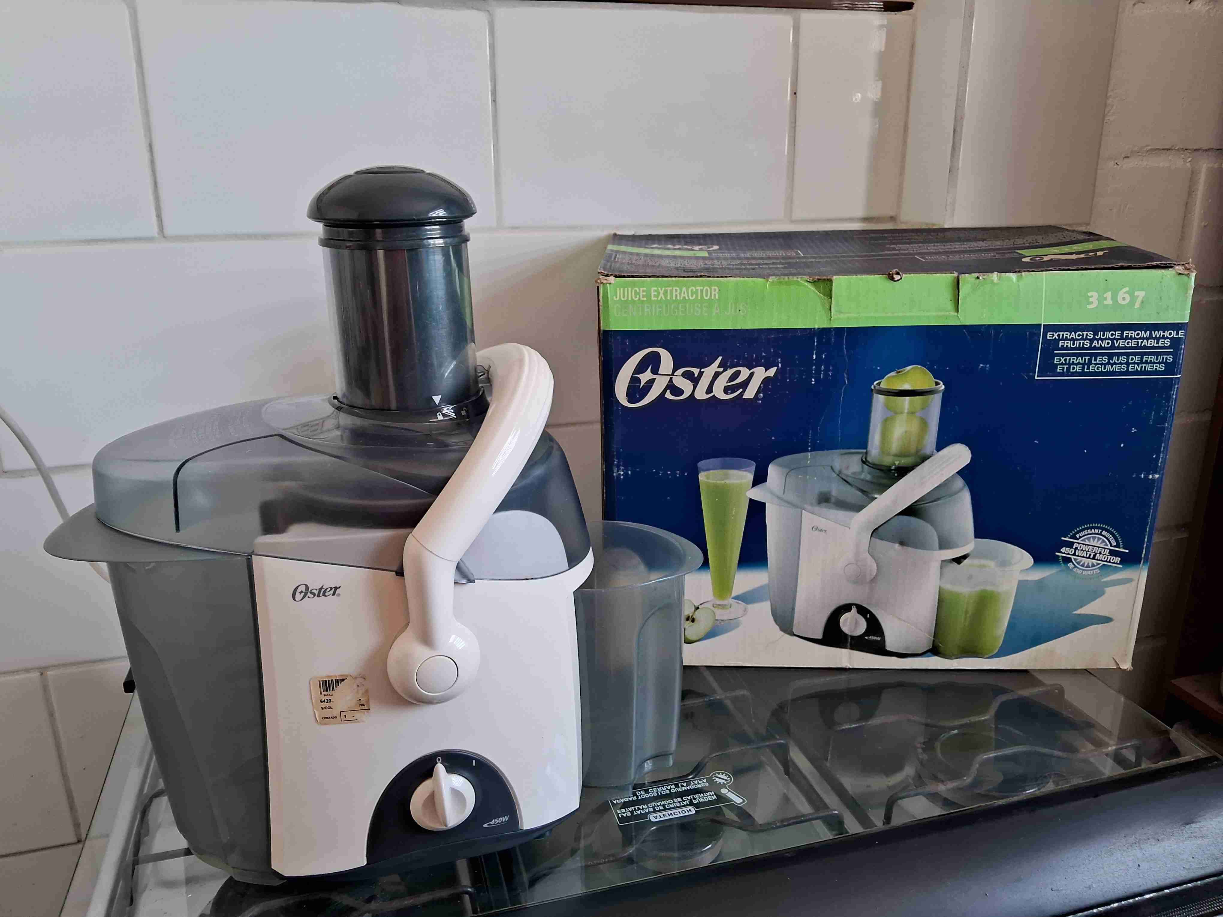 Extractor de jugos Oster