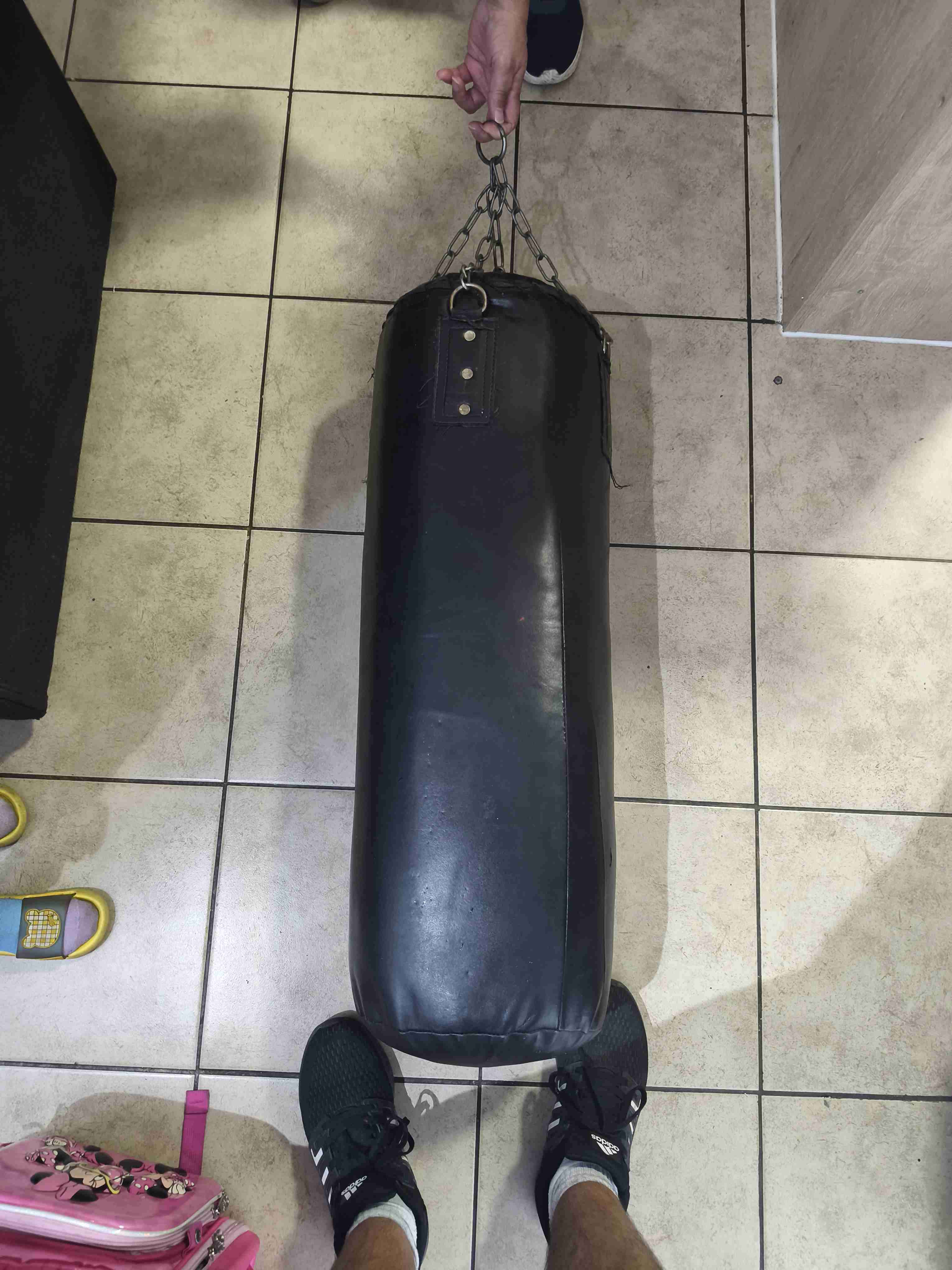 Saco de boxeo negro - miniatura 1